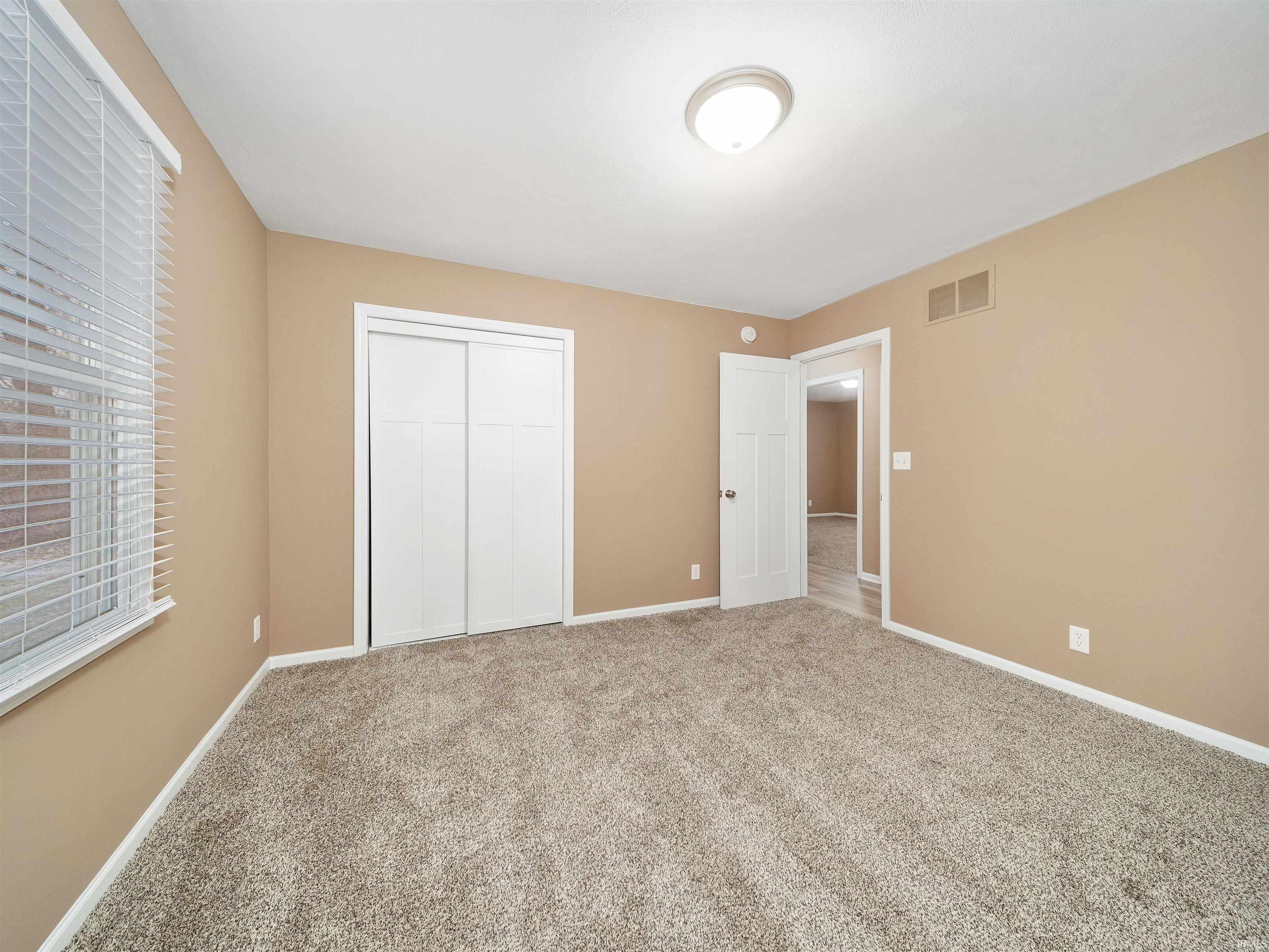 Photo 18 of 12373 N 300 E