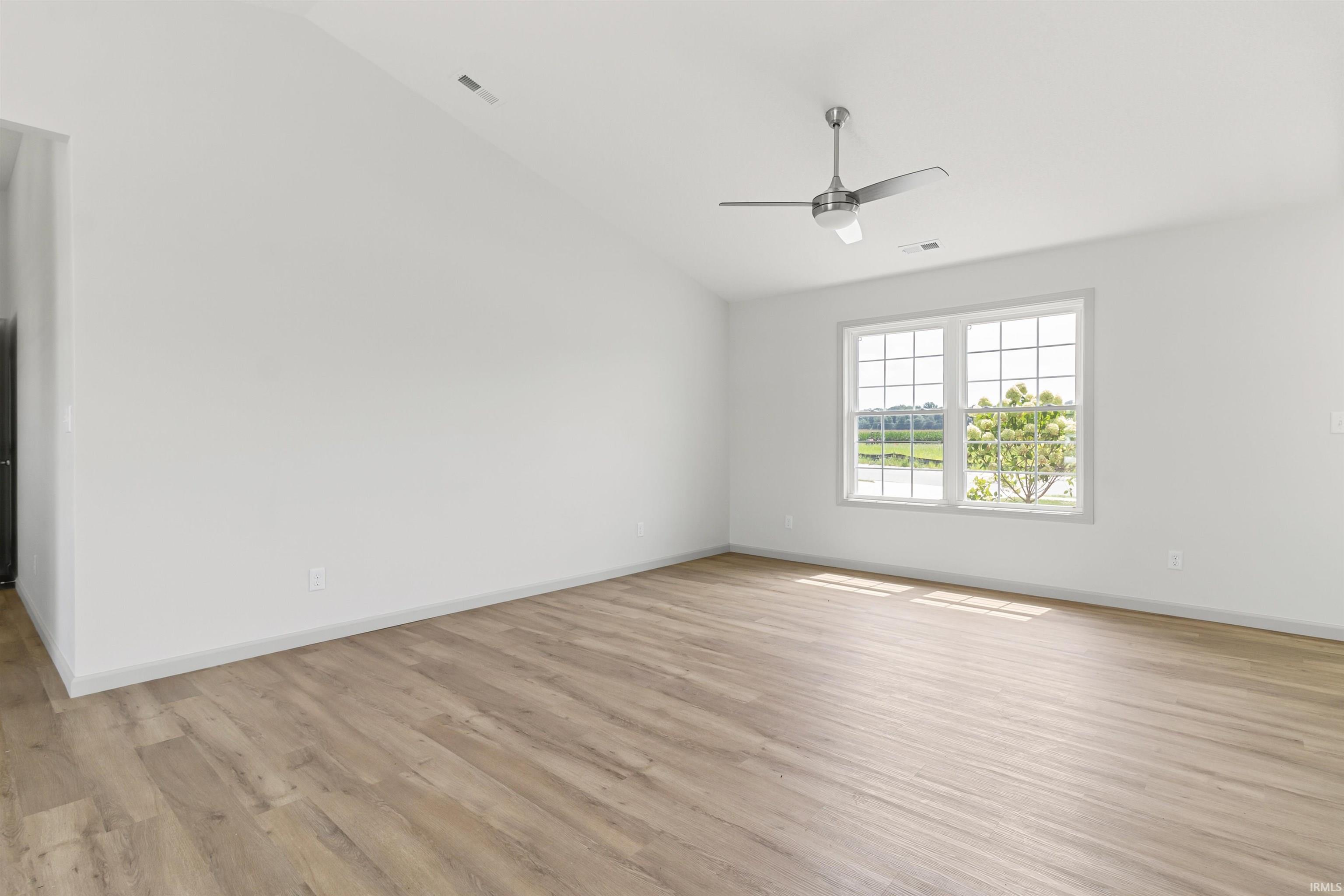 Homes for sale in Gas City, IN | 66 Cobblestone Blvd, Gas City, IN 46933 | MLS# 202504756