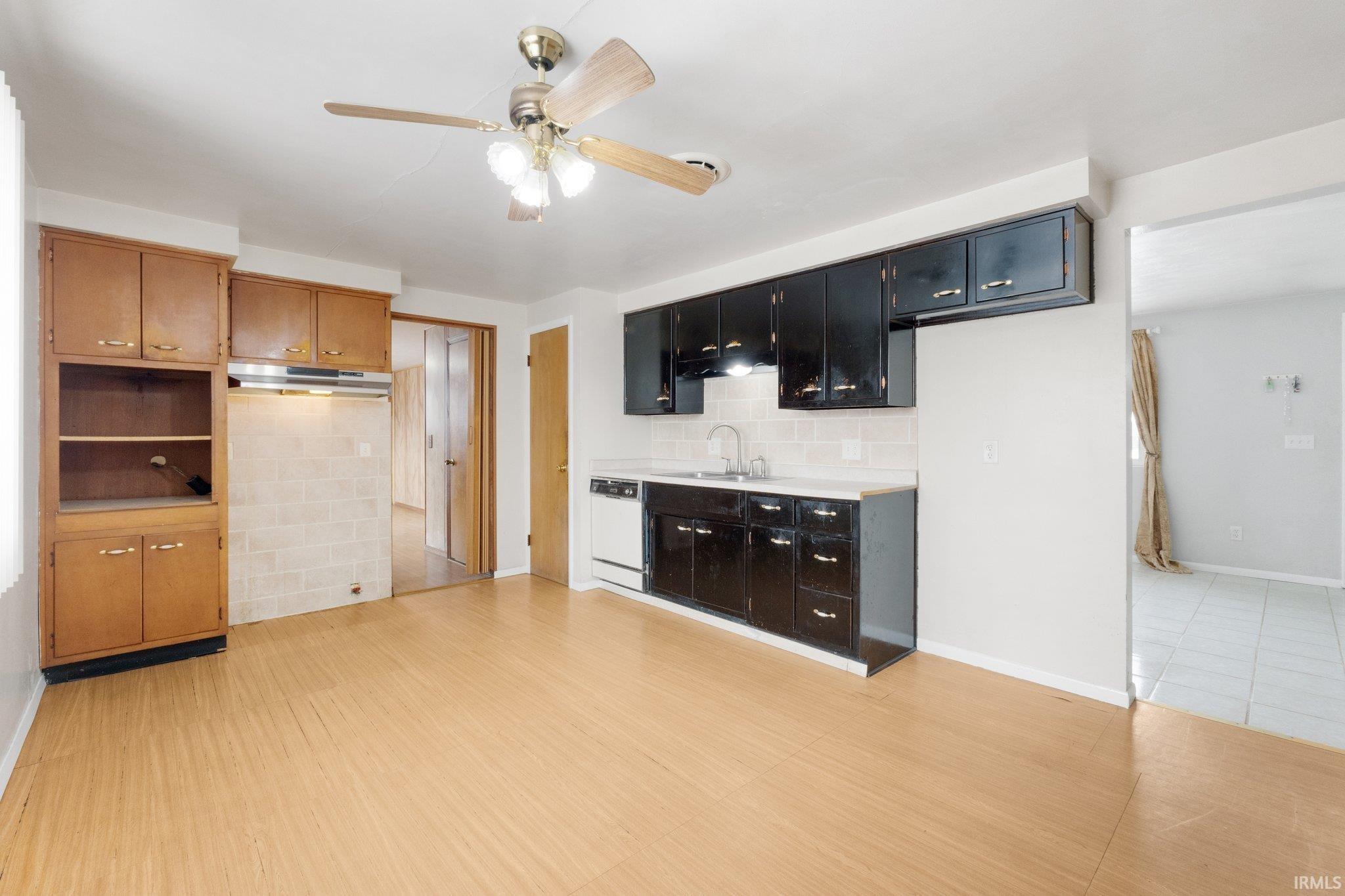 Photo 10 of 3212 Clermont Avenue