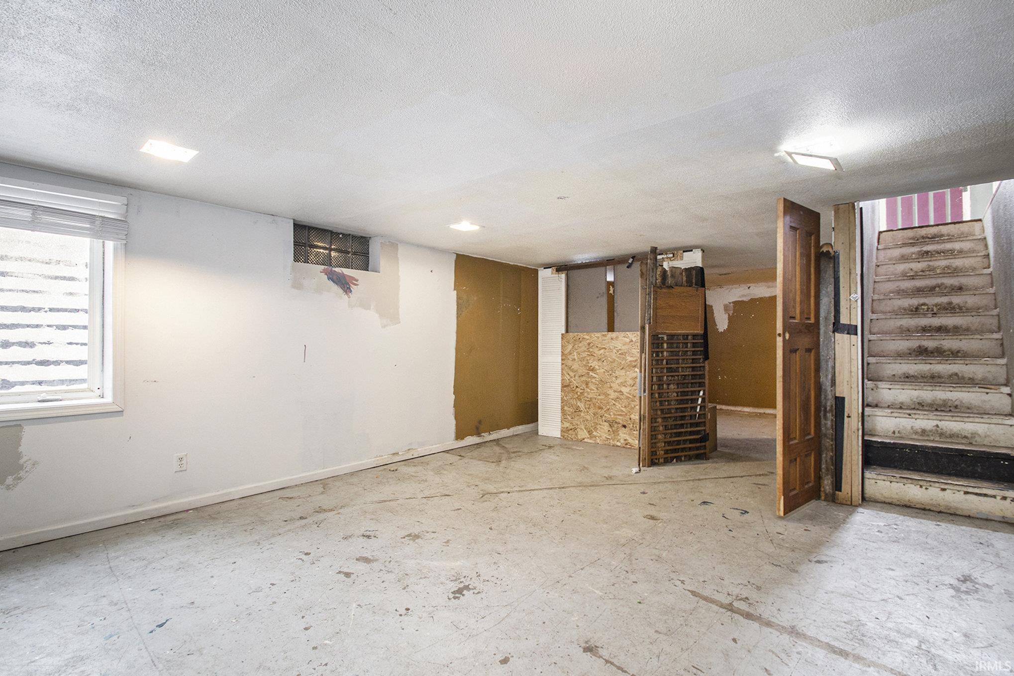 Photo 14 of 241 Homewood Avenue