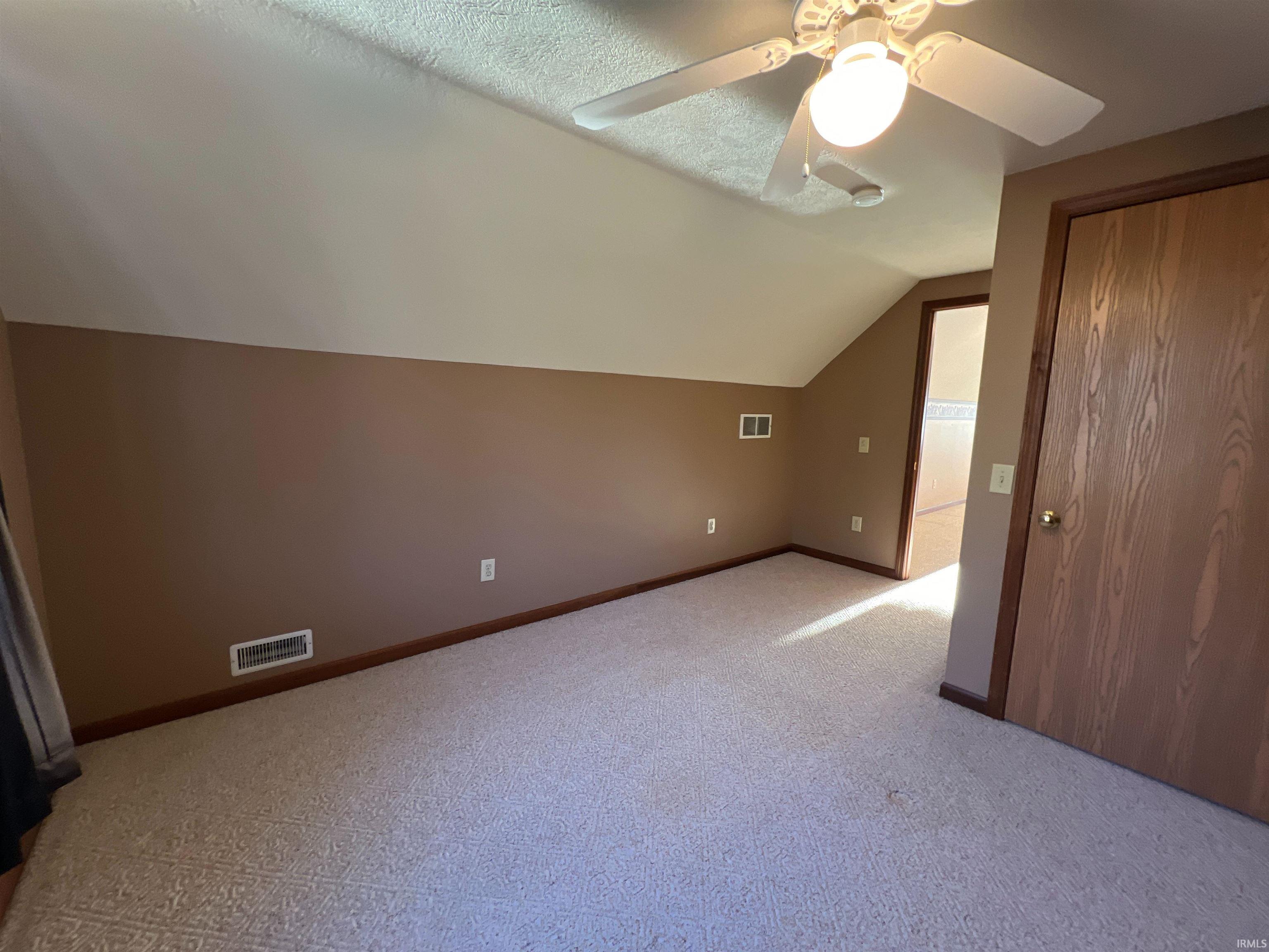 Photo 11 of 4495 S 1000 Street