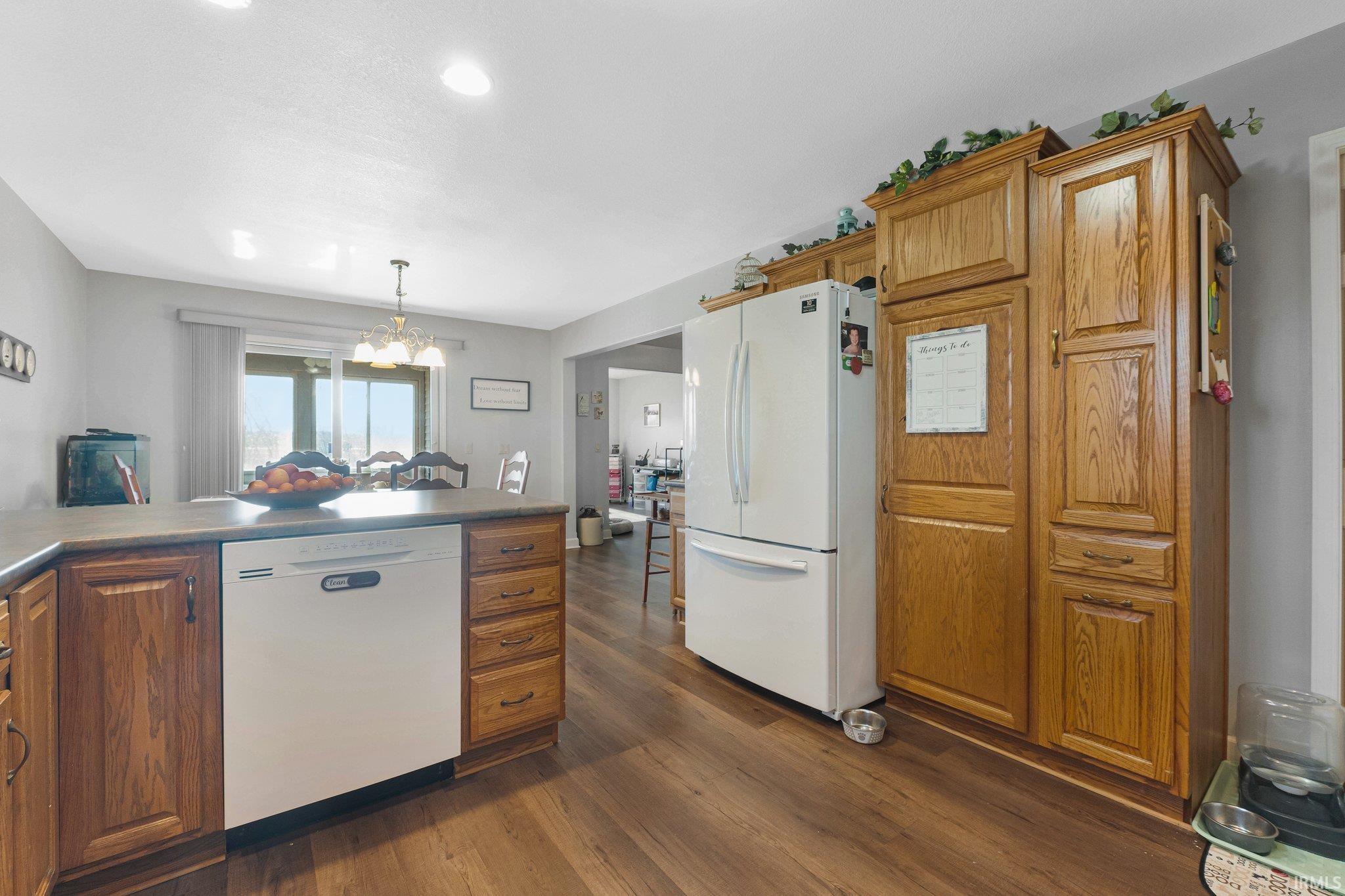 Photo 11 of 406 S Pumpkin Ridge Court
