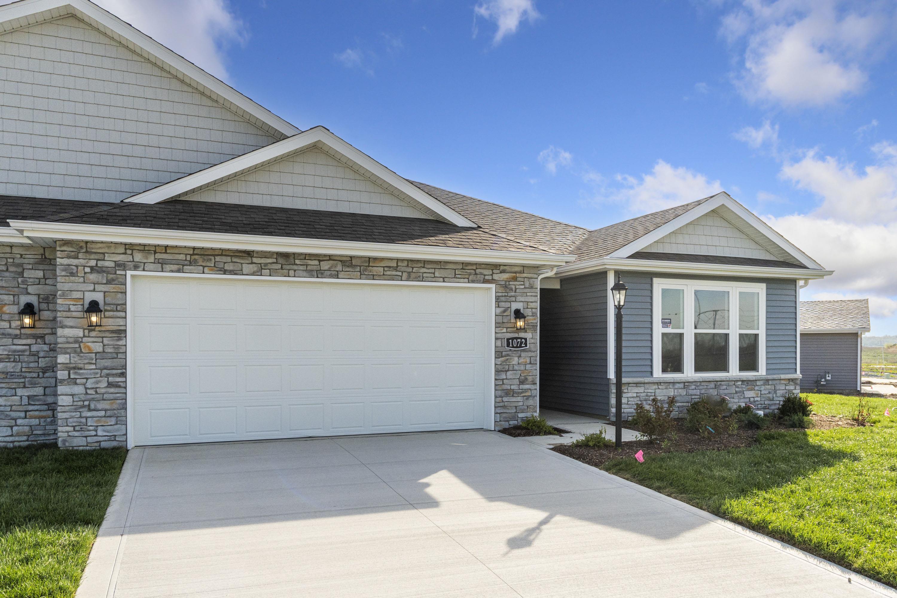 1 Story |  1800 sq ft | 2 Bed | 2 Bath | 2 Car Garage  Move in Ready!