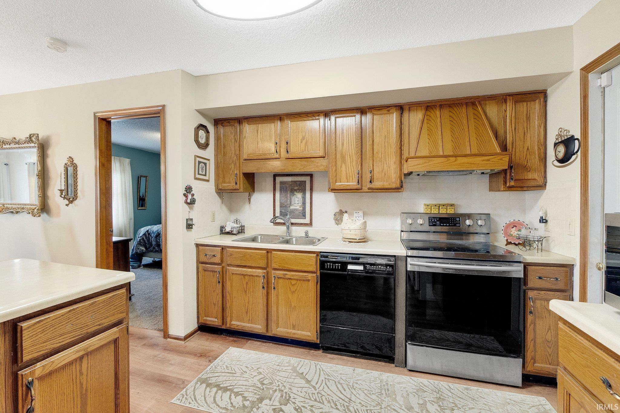 134 E Columbia Parkway