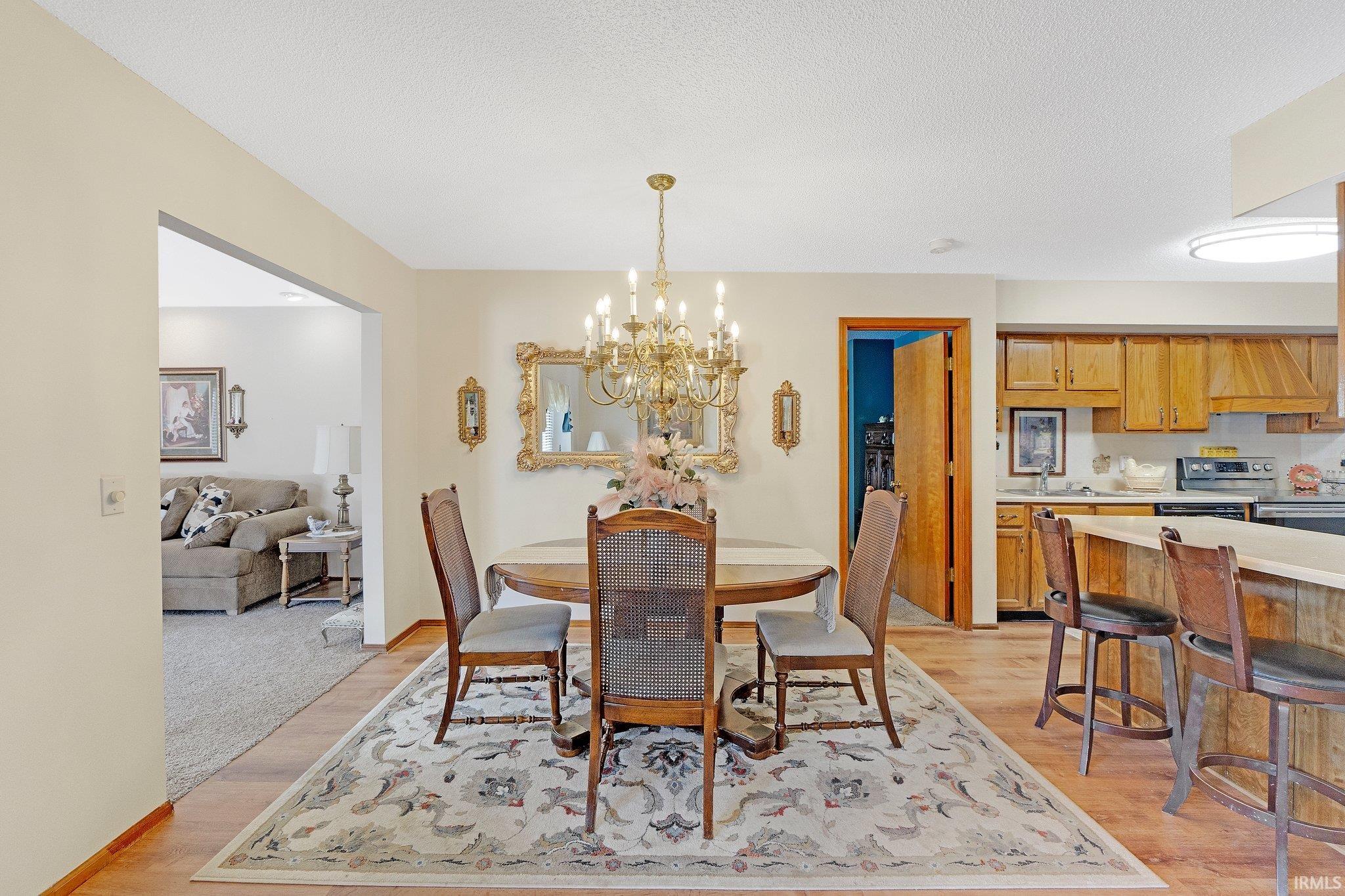 134 E Columbia Parkway