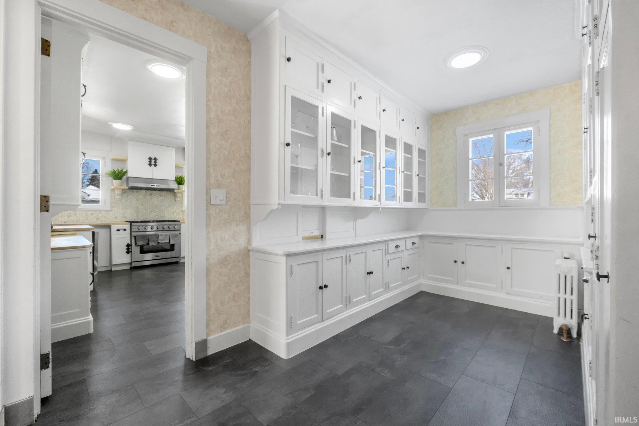 Photo 11 of 112 S Orchard Street