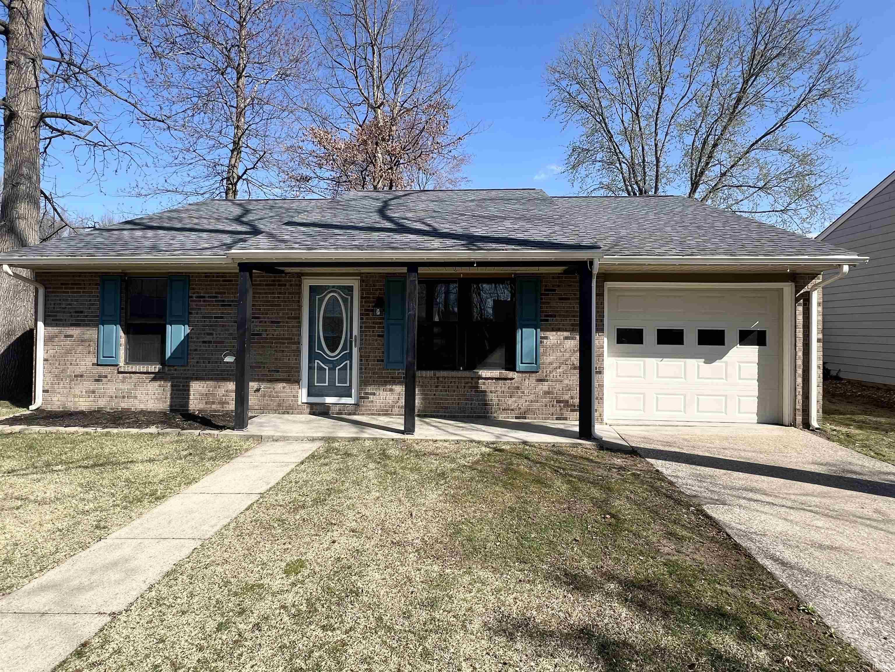 412 Strawberry Hill Road