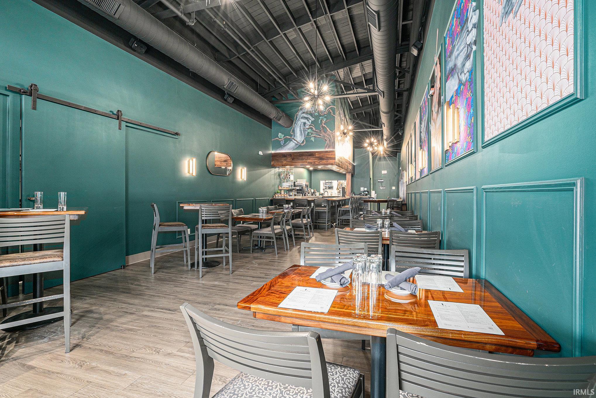 Photo 6 of 530 E Lexington Avenue
