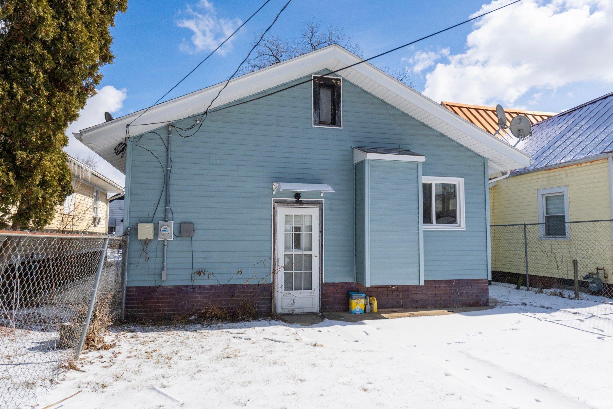 Property Photo 27