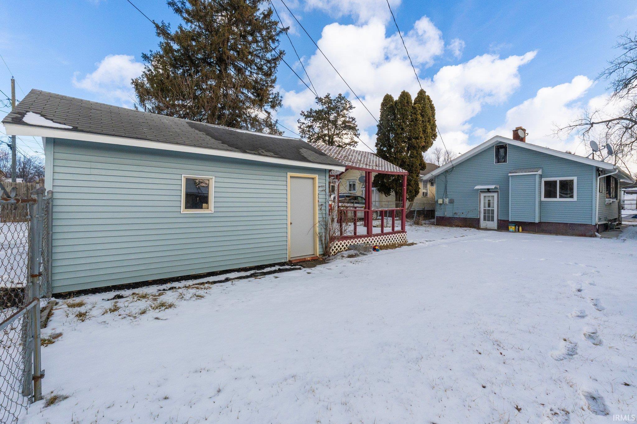 Property Photo 30