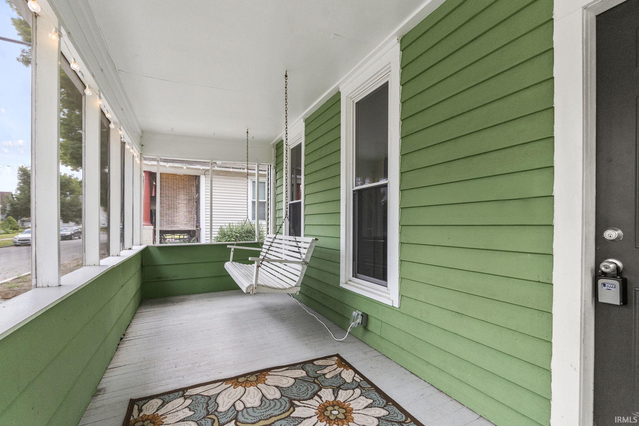 Photo 8 of 1125 Oneida Street