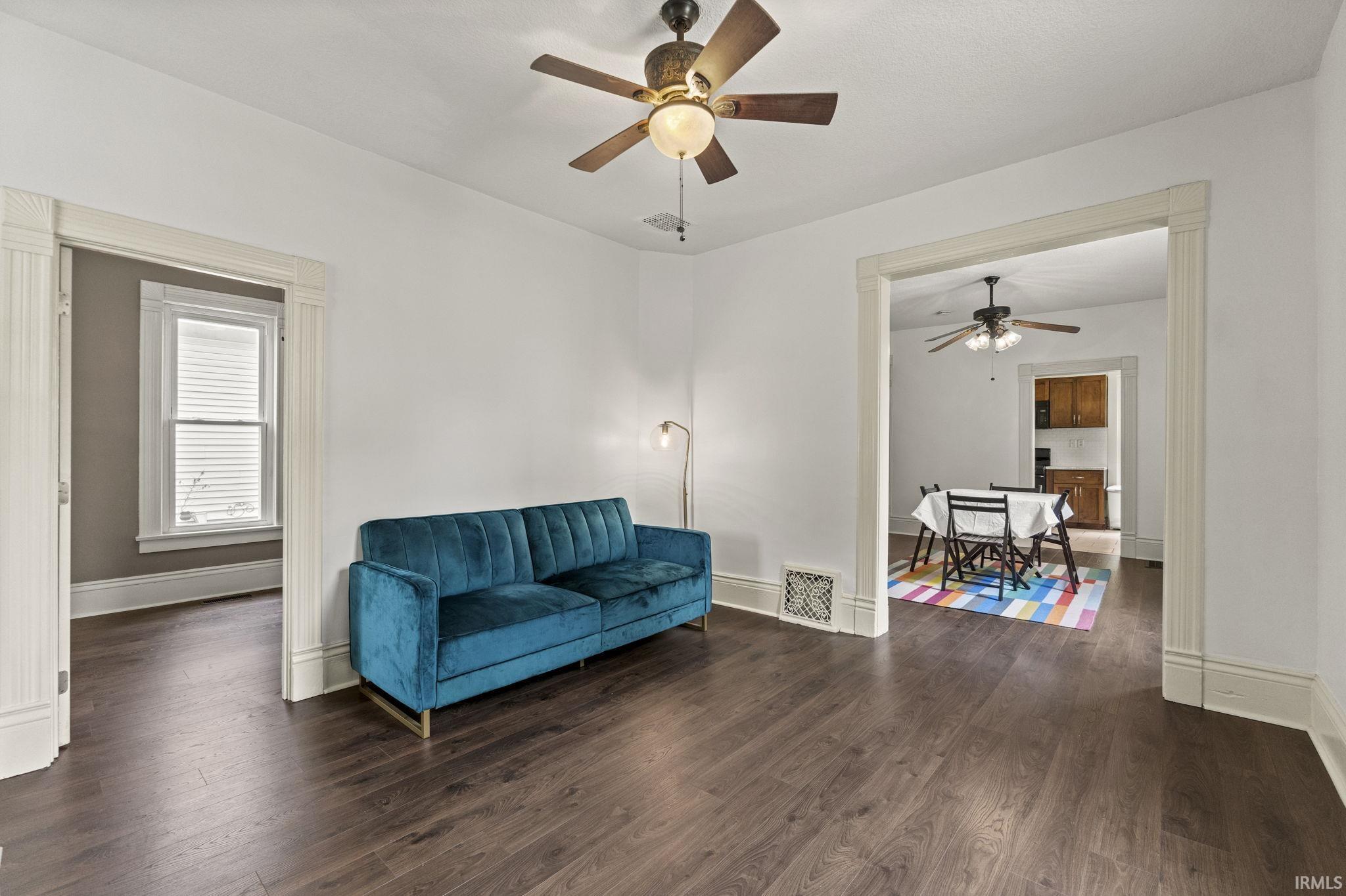 Photo 9 of 1125 Oneida Street