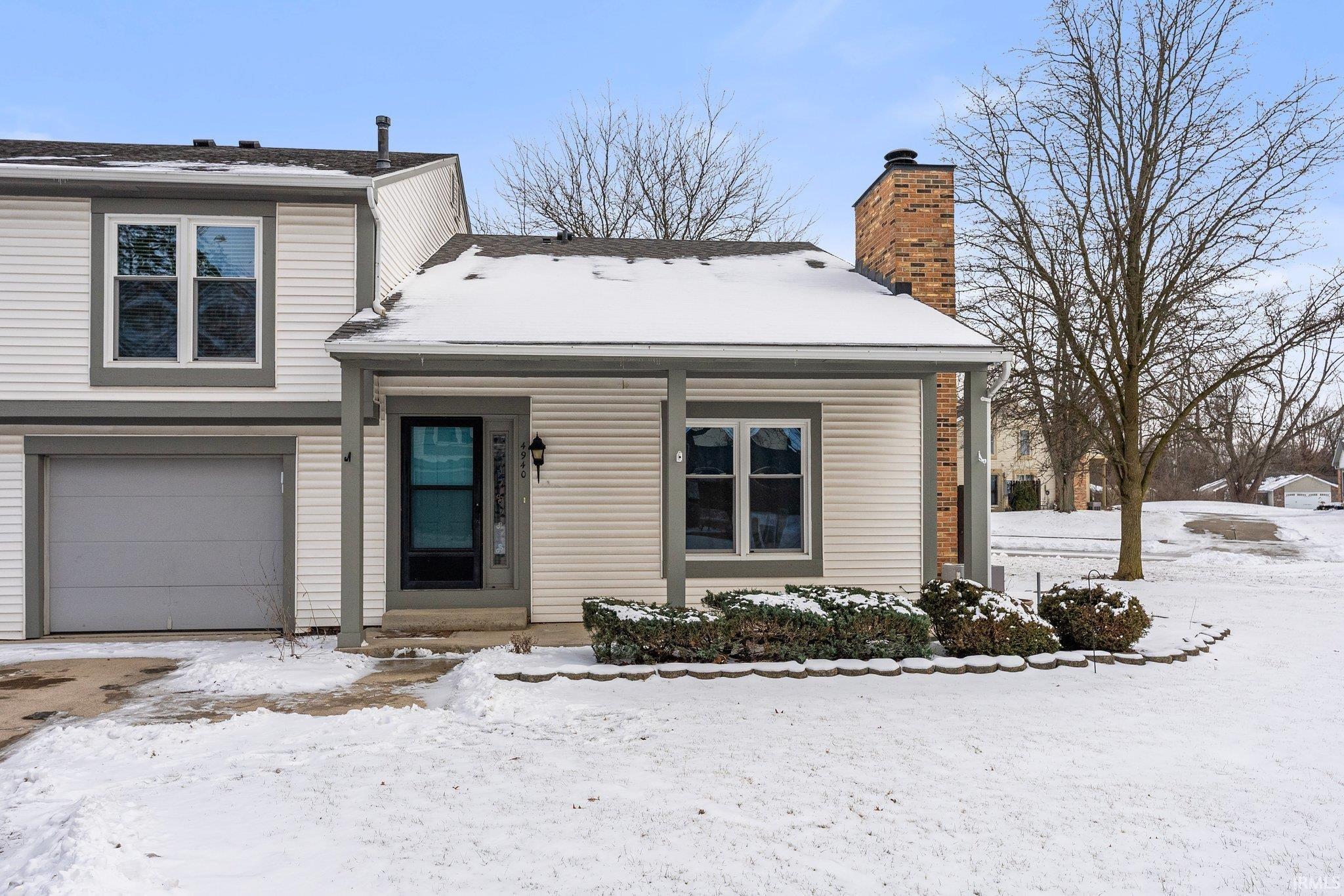 Photo 2 of 4940 Pinebrook Drive