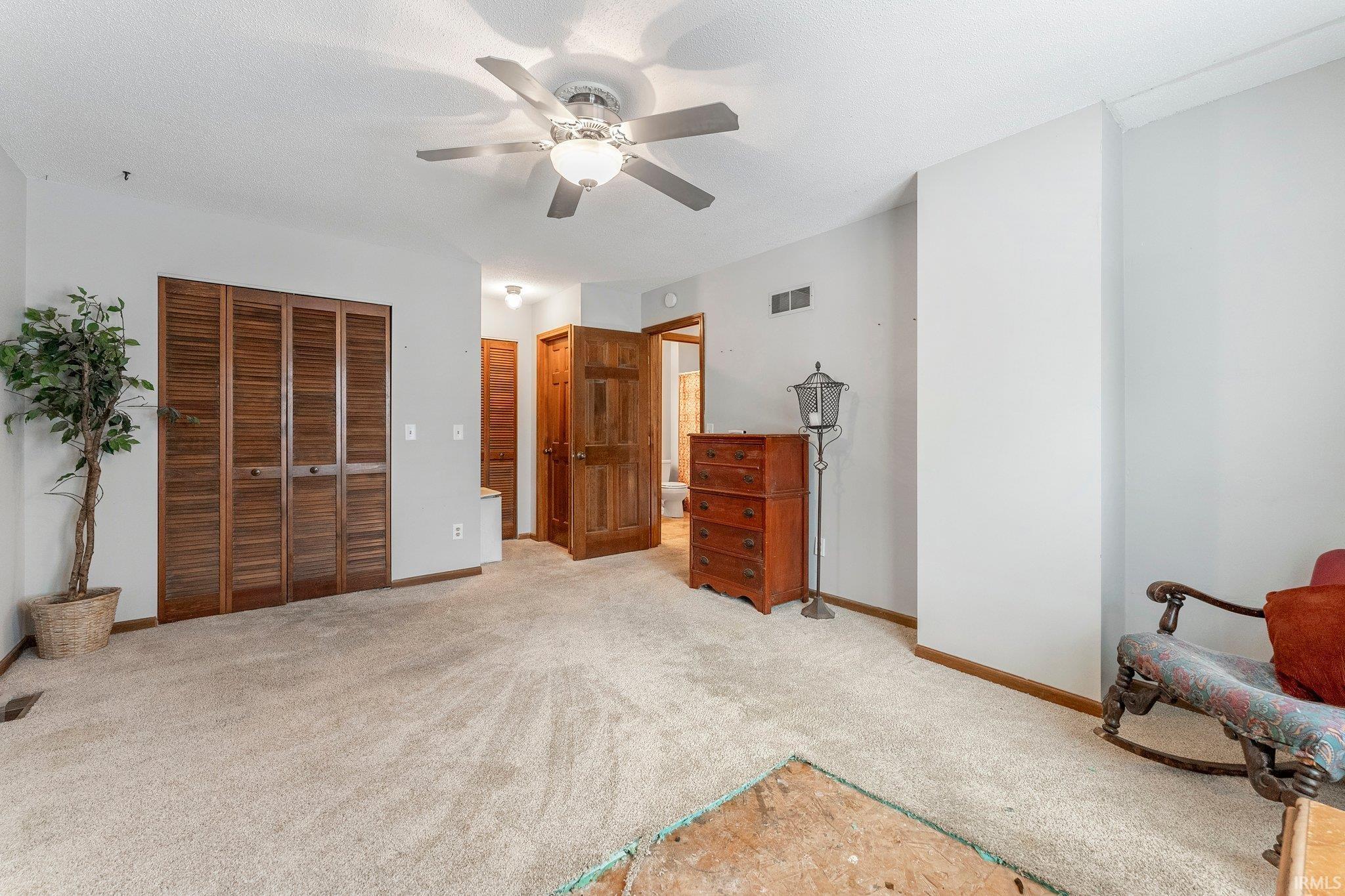 Photo 21 of 4940 Pinebrook Drive
