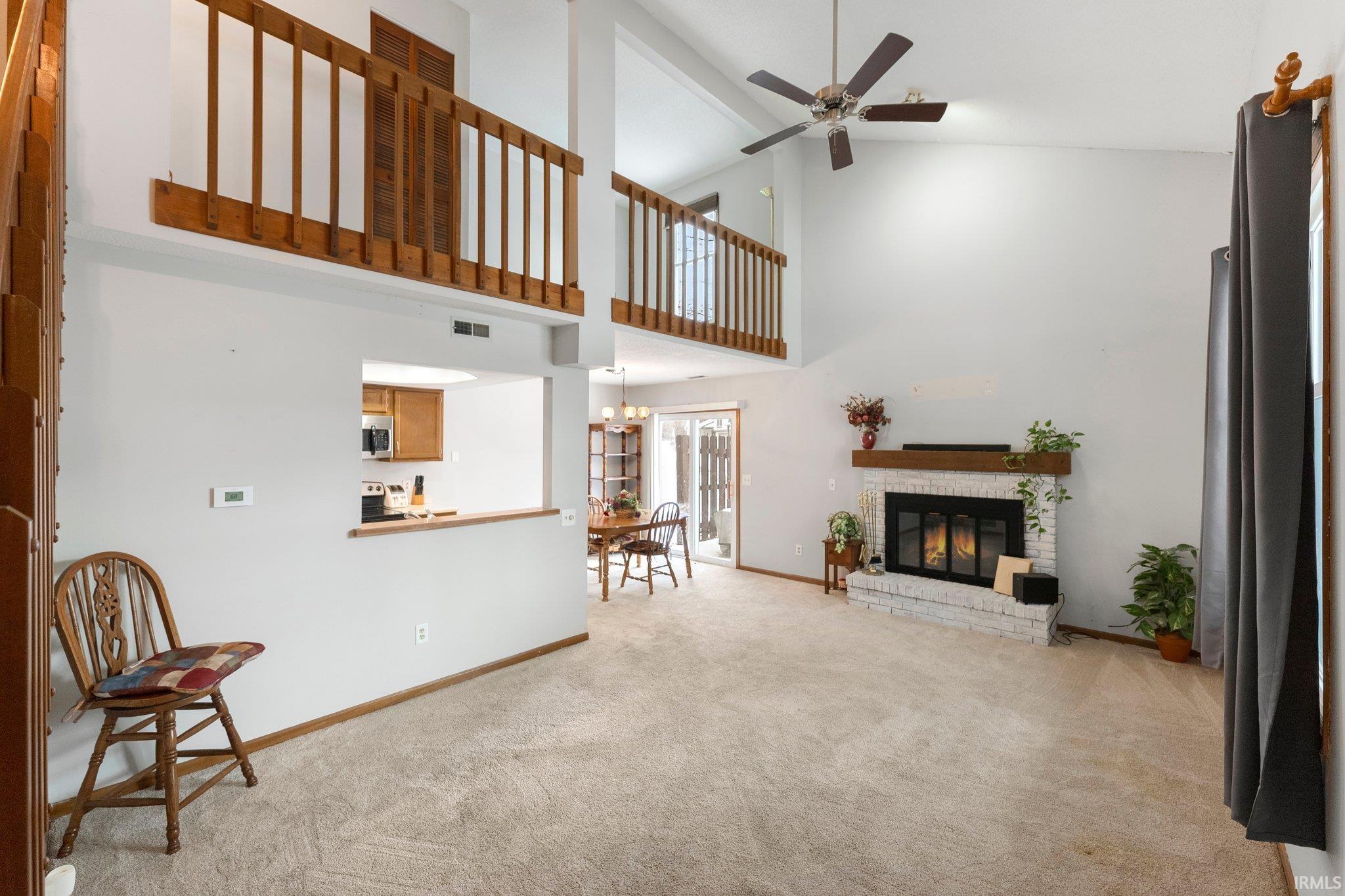 Photo 4 of 4940 Pinebrook Drive