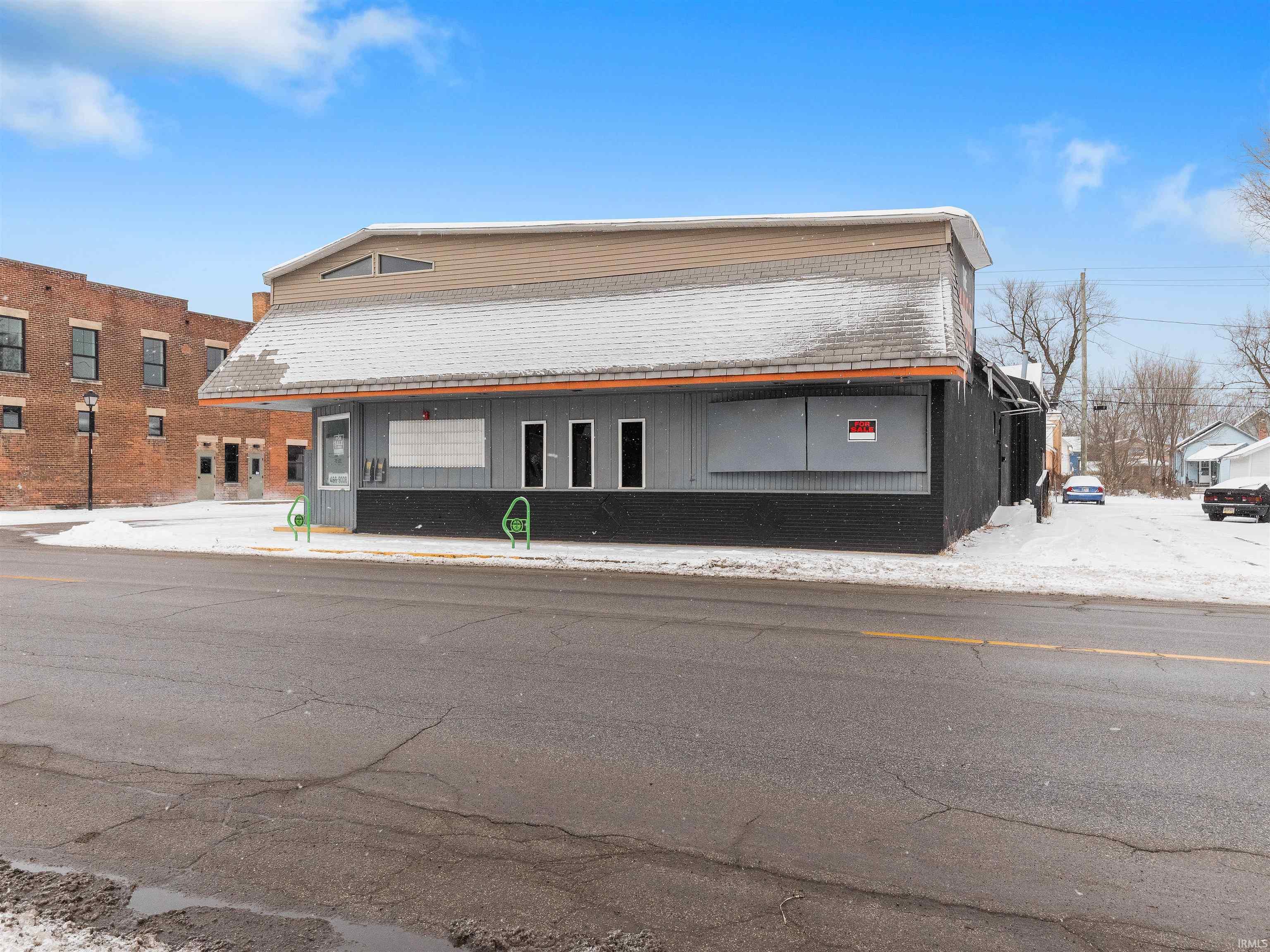 Photo 1 of 1332 W Main Street