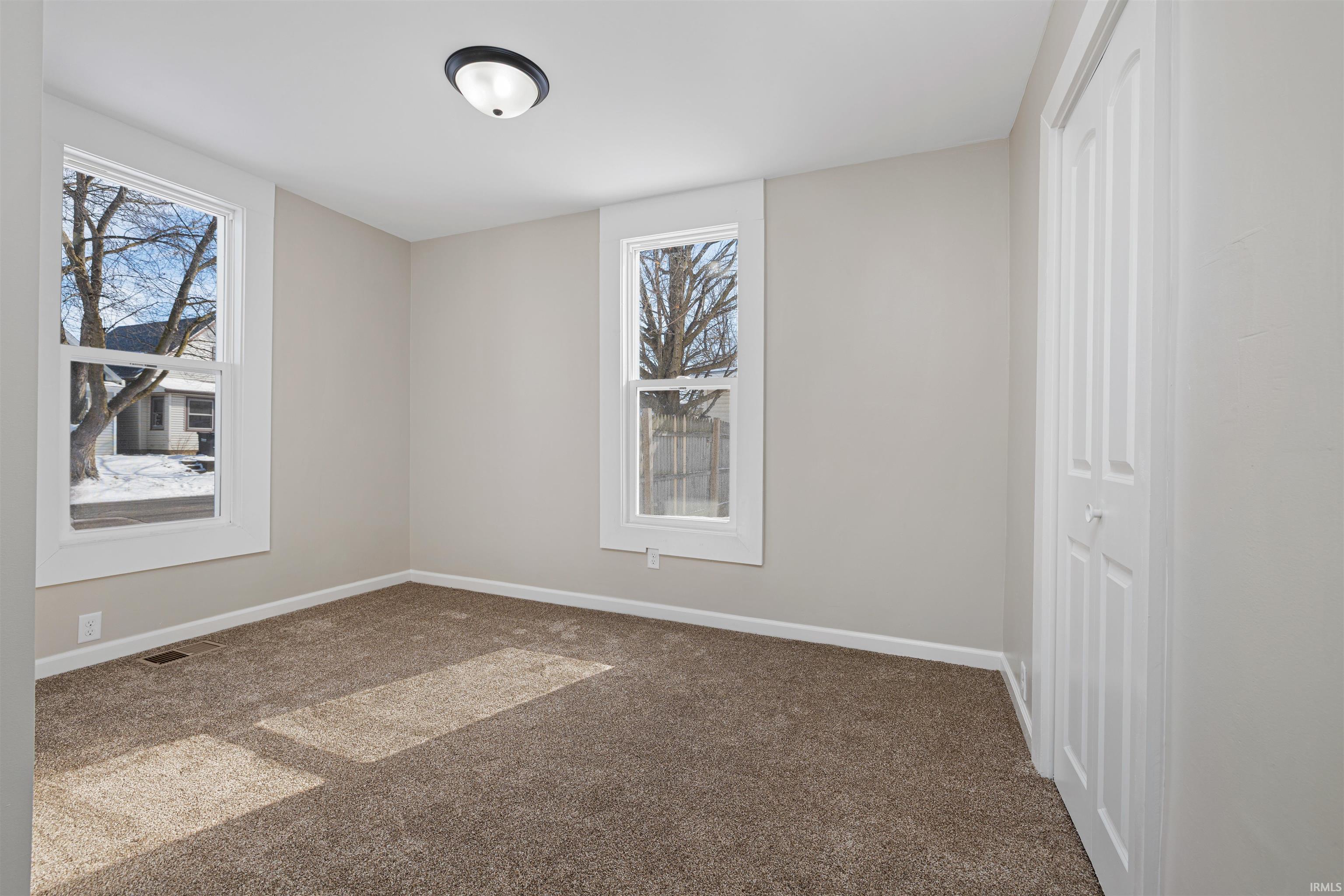Photo 20 of 106 S Ijams Street