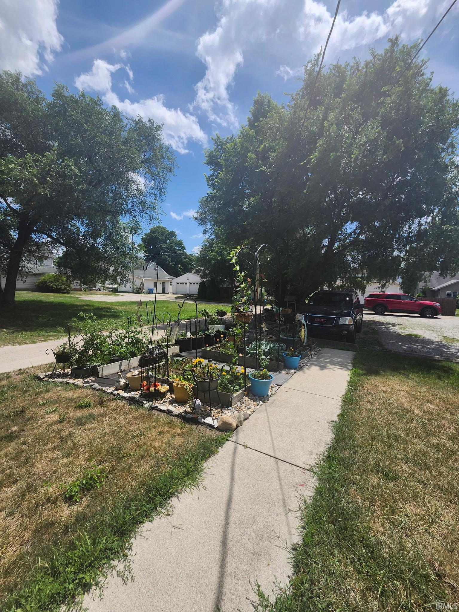 208 E Van Buren Street