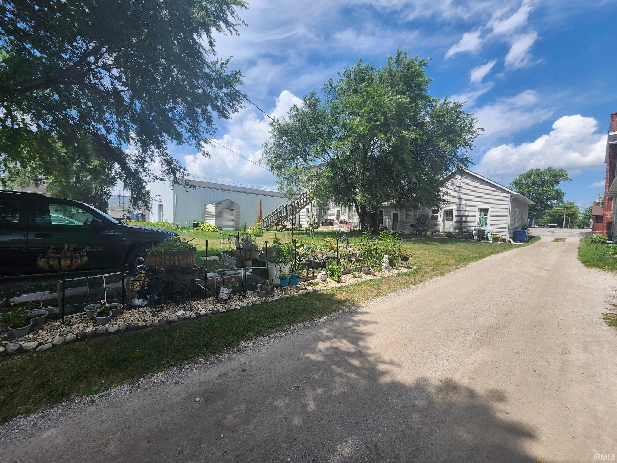 208 E Van Buren Street