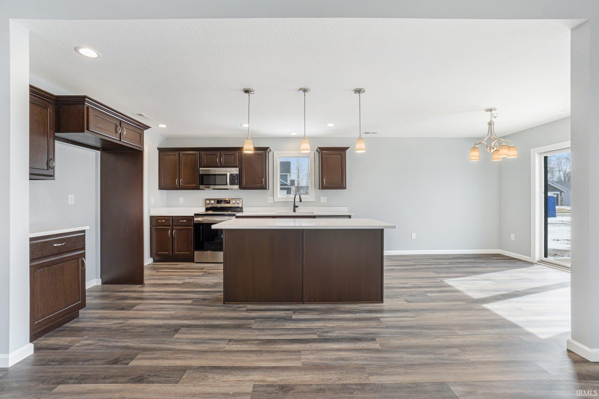 Photo 9 of 15554 Brimwillow Drive