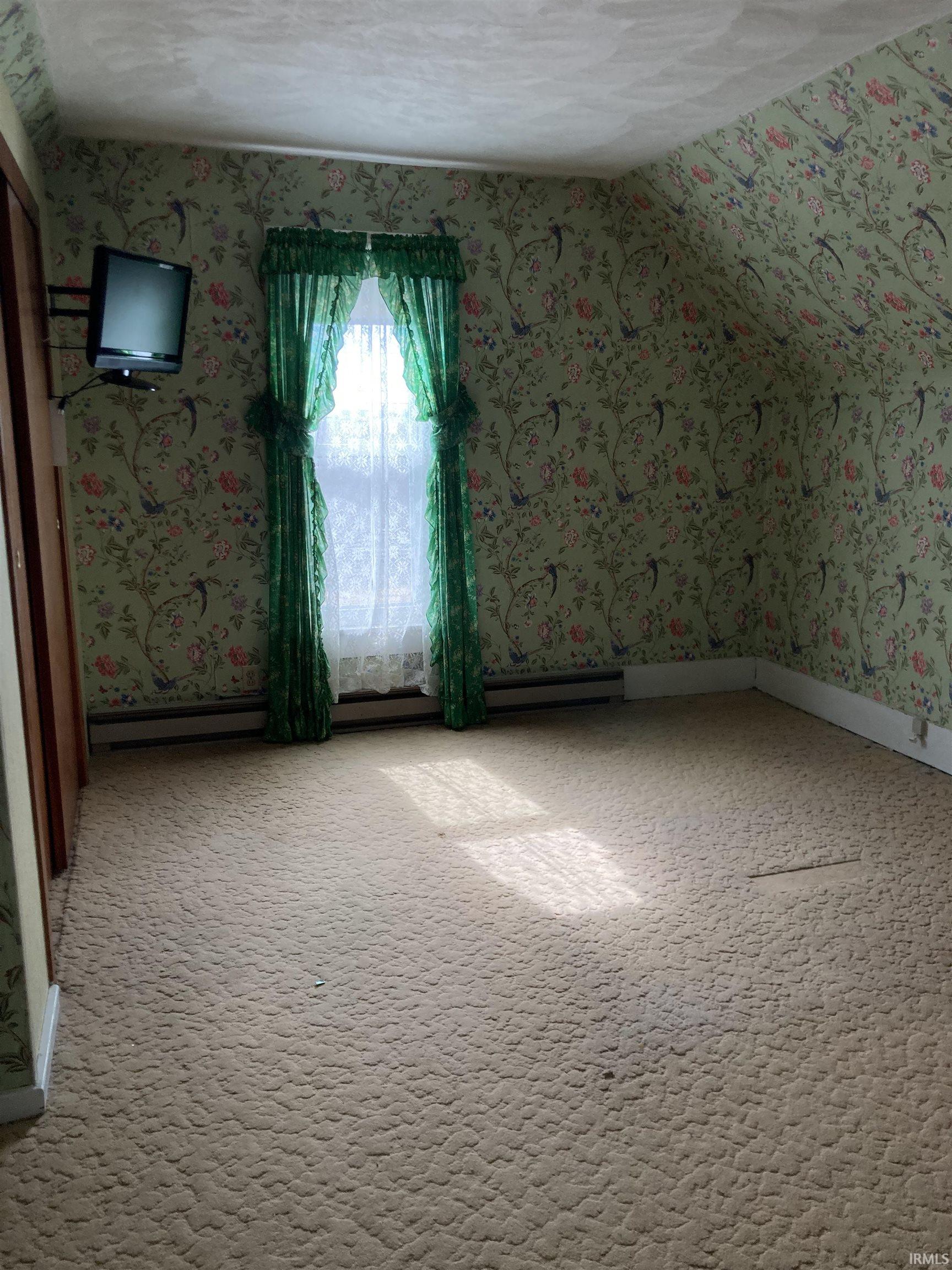 Photo 21 of 149 E SR 218