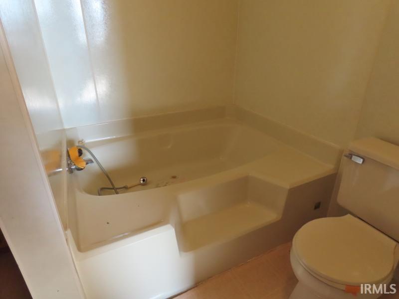 Photo 8 of 1600 W 700 S