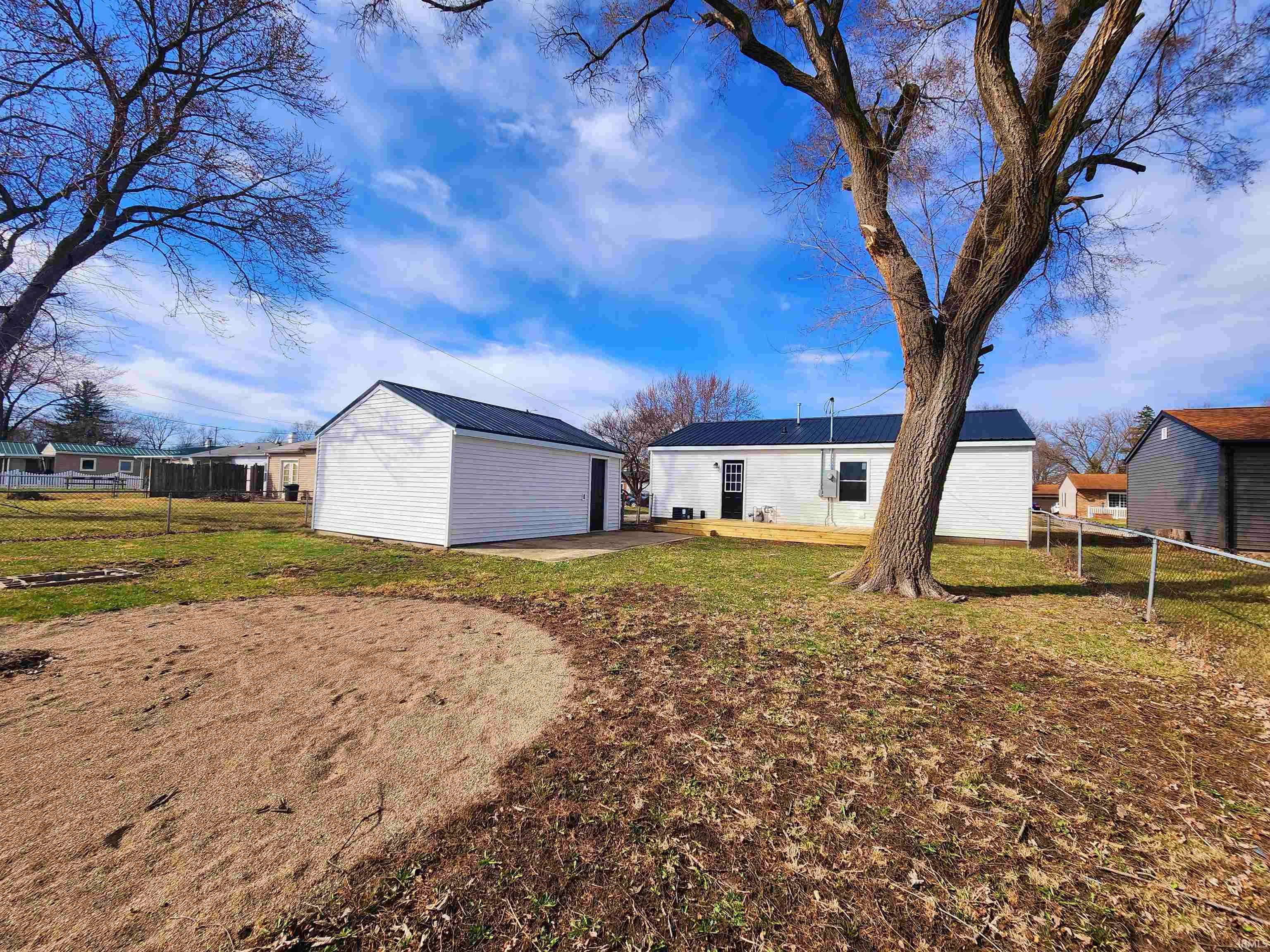 Photo 26 of 13 W Sunnydale Drive