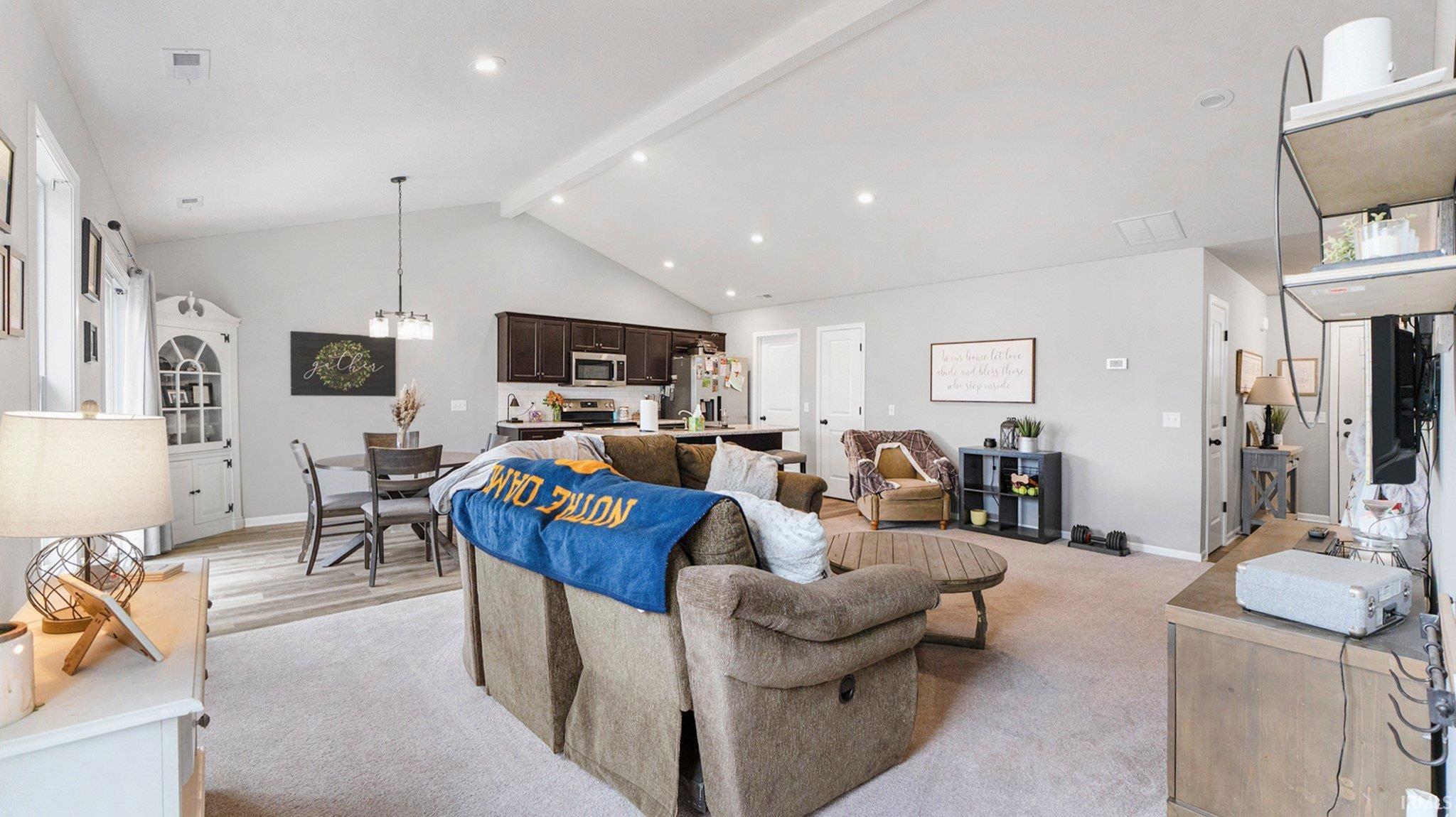 Photo 6 of 1633 Teniente Court
