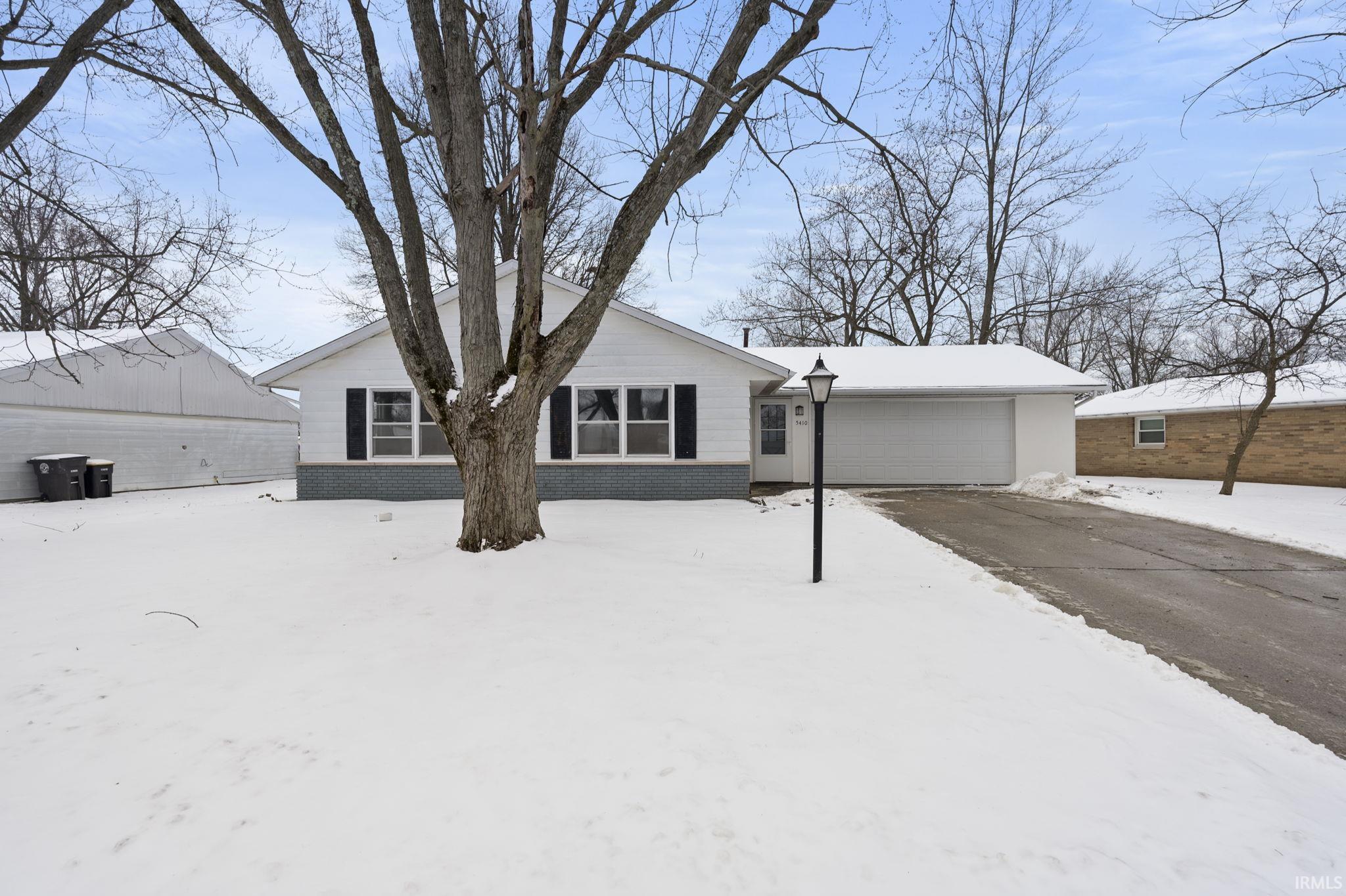 Photo 3 of 5410 Butterfield Drive