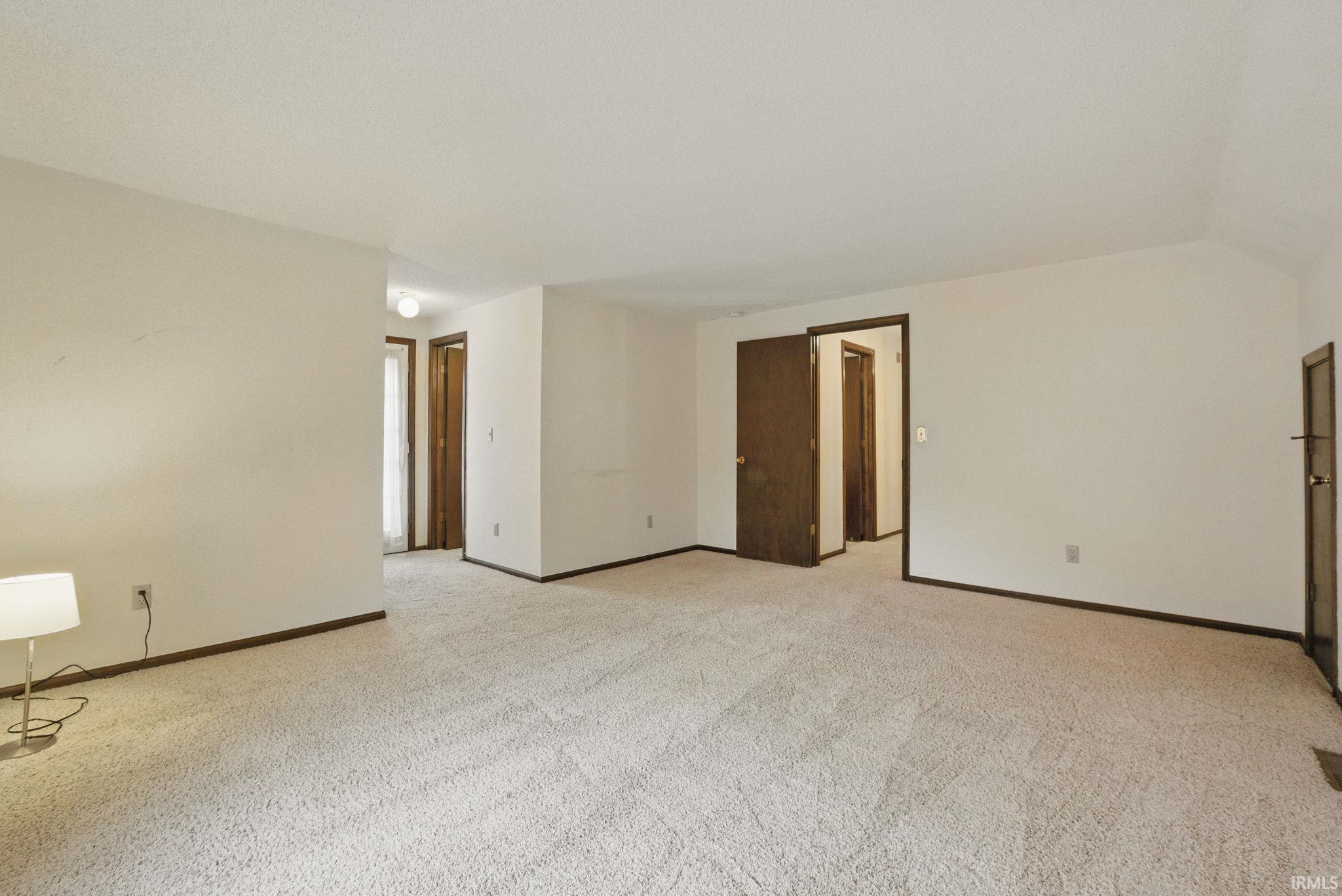 Photo 10 of 9829 Echo Hill Drive
