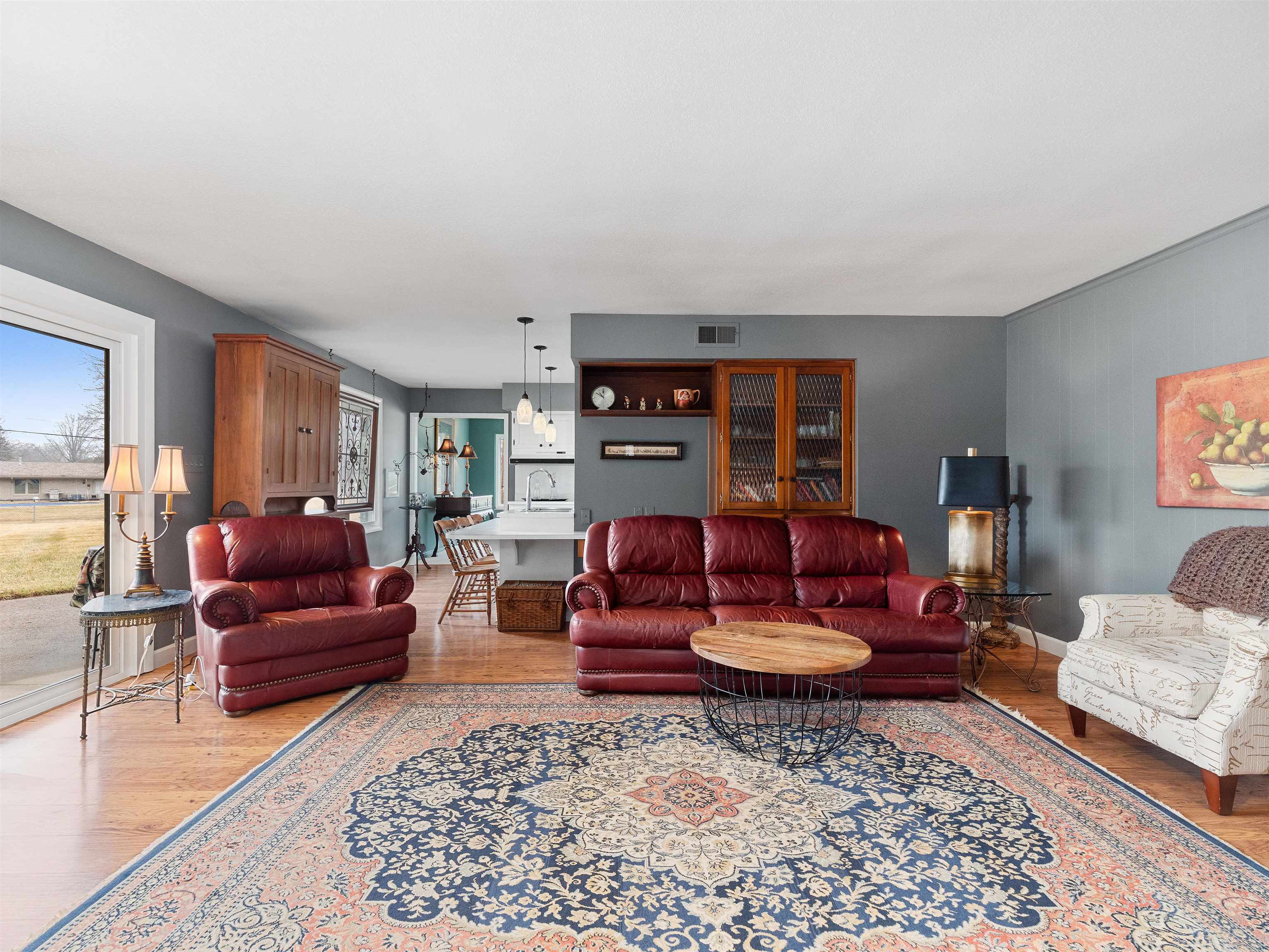 Photo 6 of 8805 FORTUNA Way