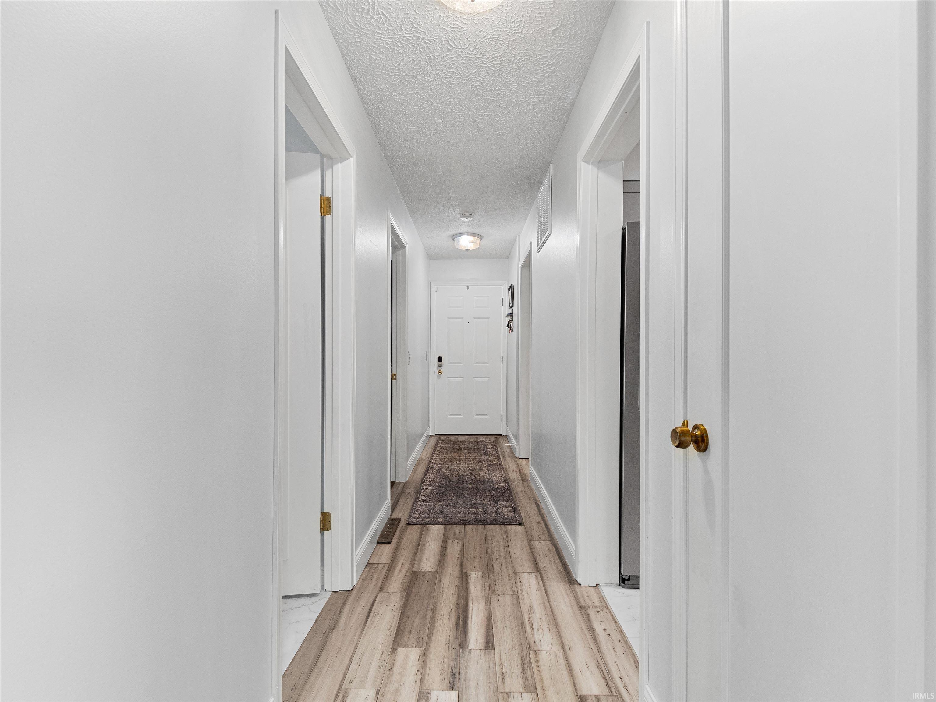 Photo 5 of 510 S Harkless Drive