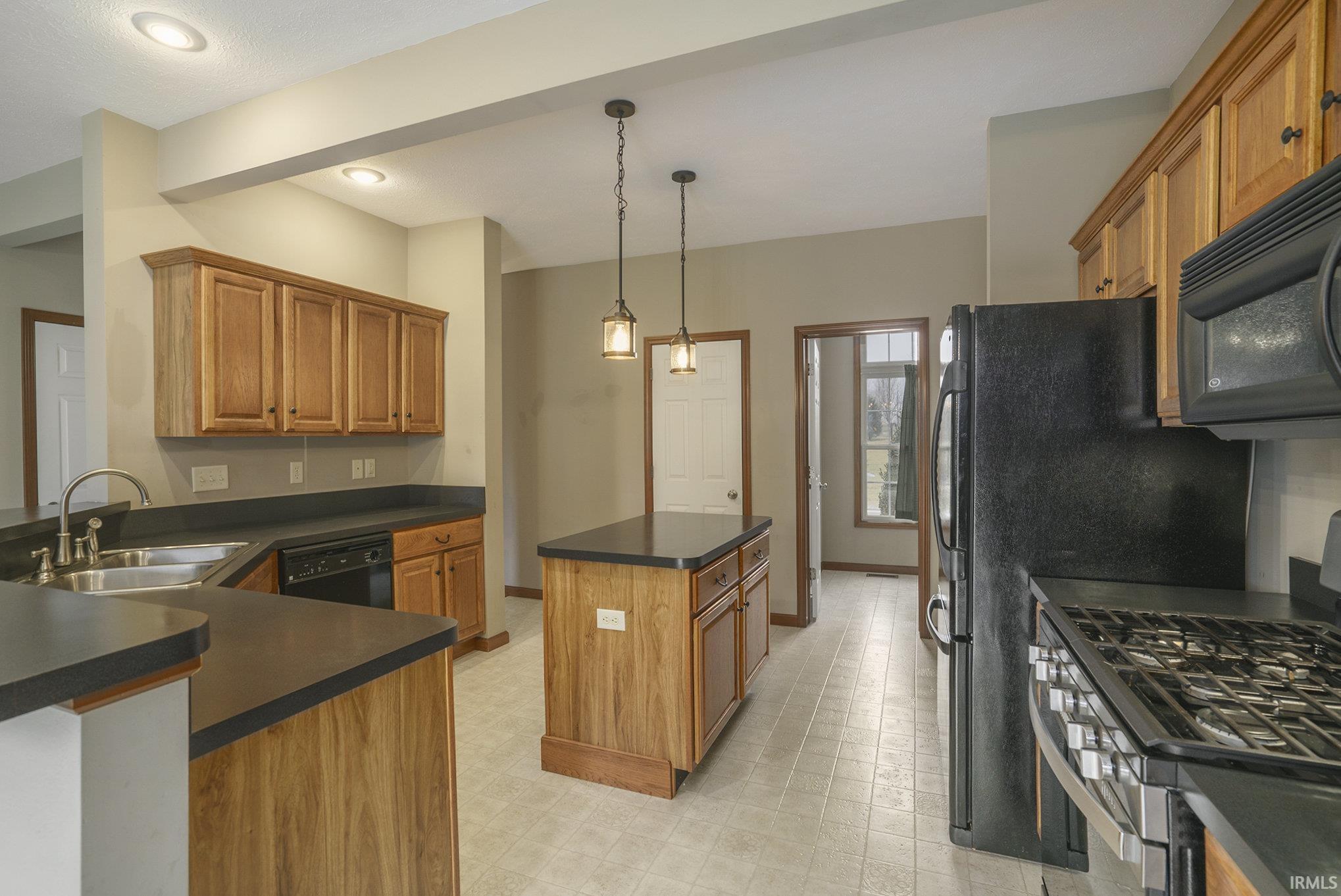 Photo 7 of 56142 Bridle Path Drive