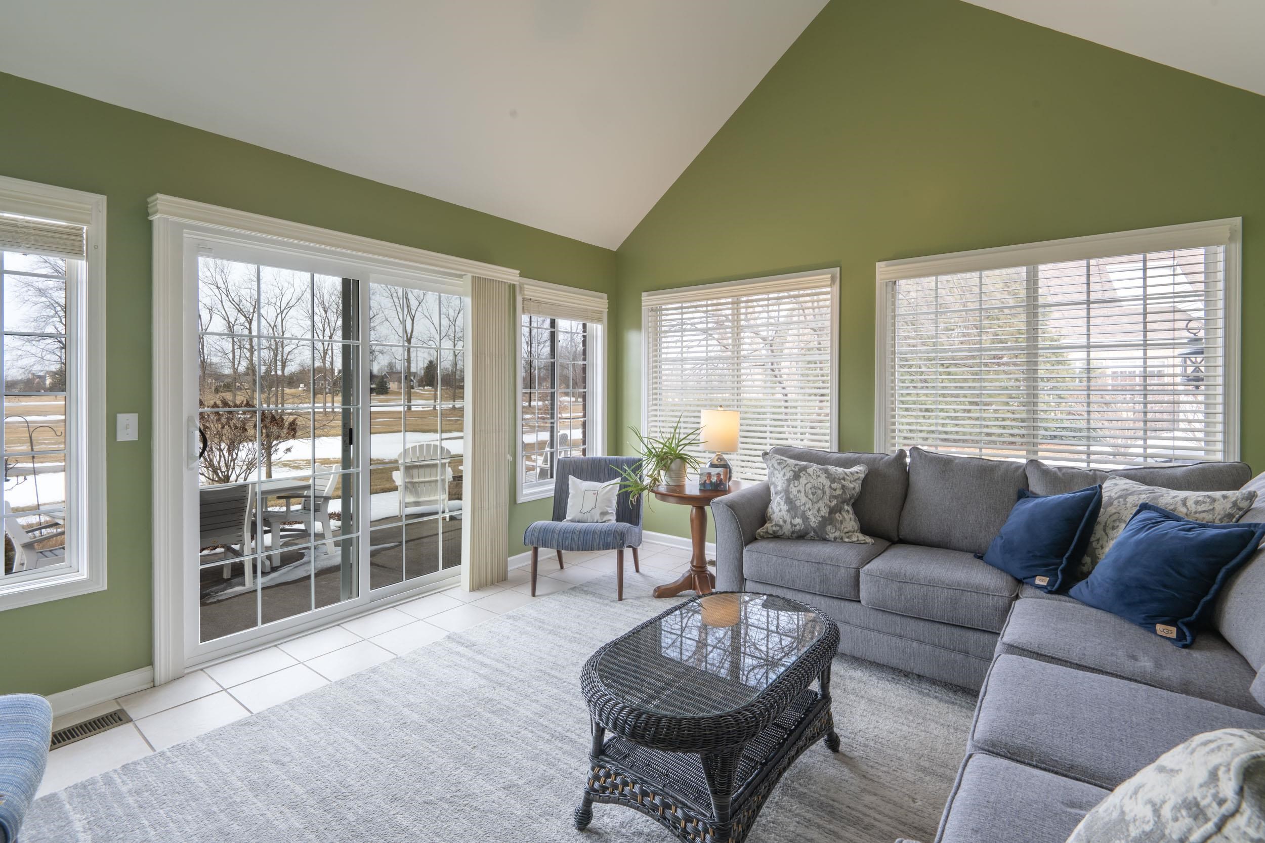 Photo 12 of 1410 Turnberry Lane