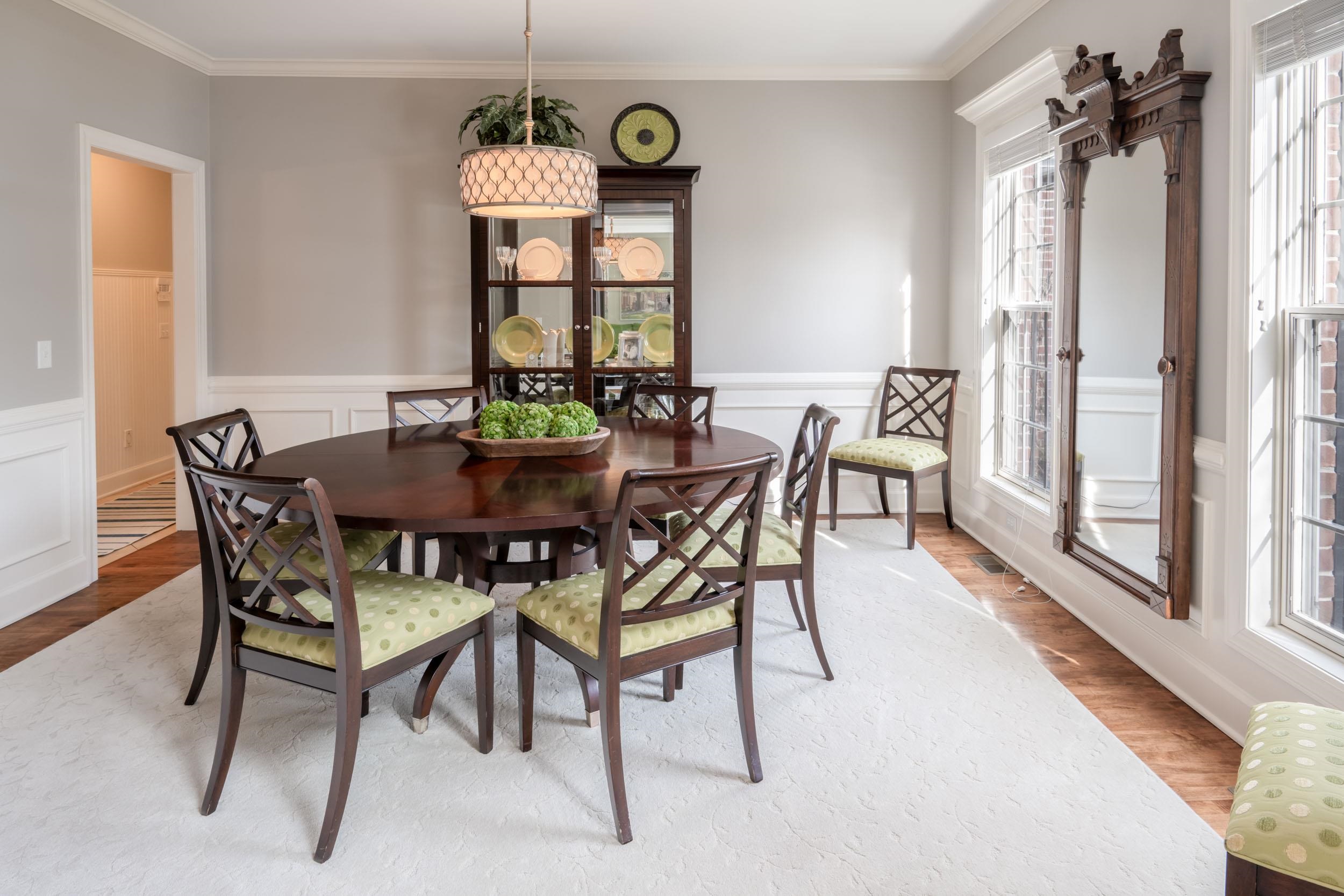 Photo 4 of 1410 Turnberry Lane