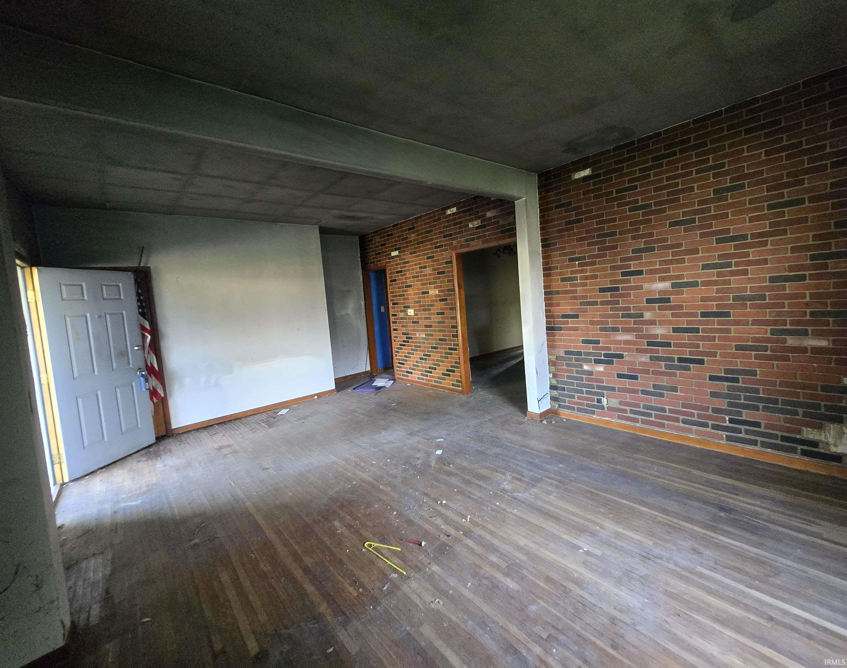 Homes for sale in Evansville, IN | 2607 S Rotherwood Ave, Evansville, IN 47714 | MLS# 202506564