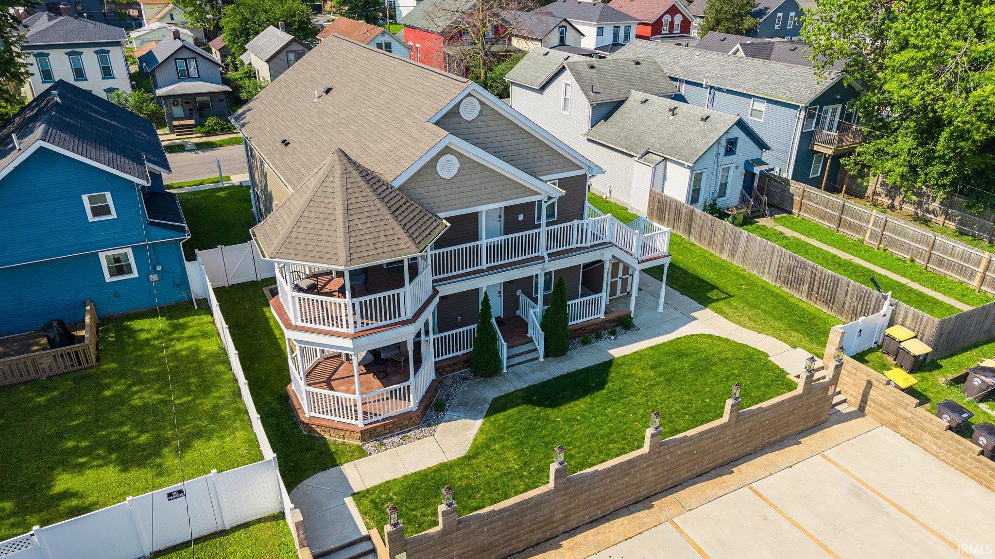 Photo 3 of 520 Lavina Street