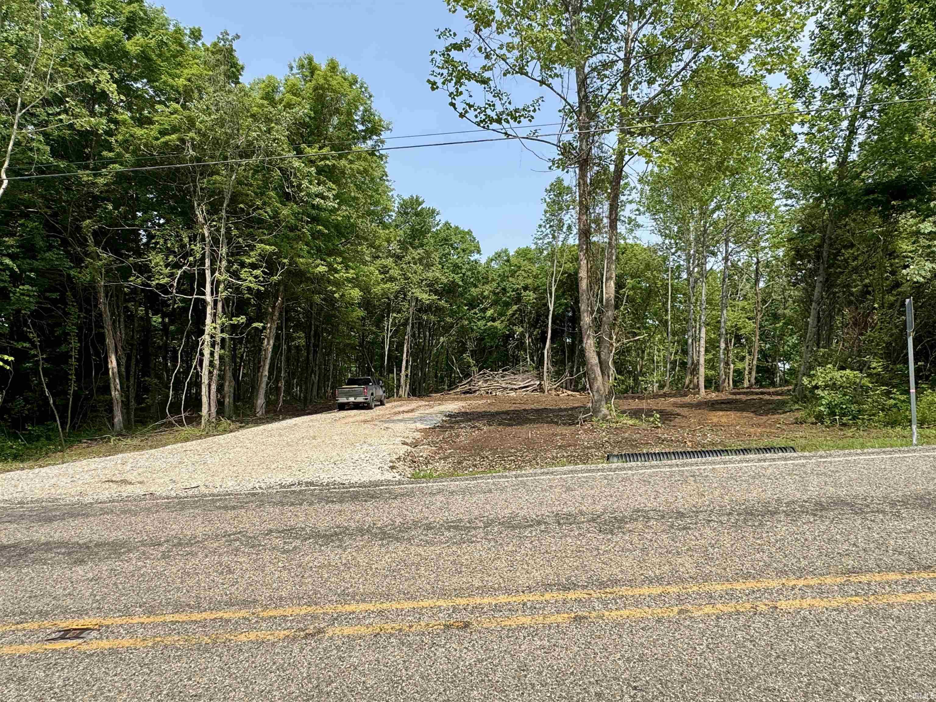 Homes for sale in English, IN | 1 State Road 237, English, IN 47118 | MLS# 202506907