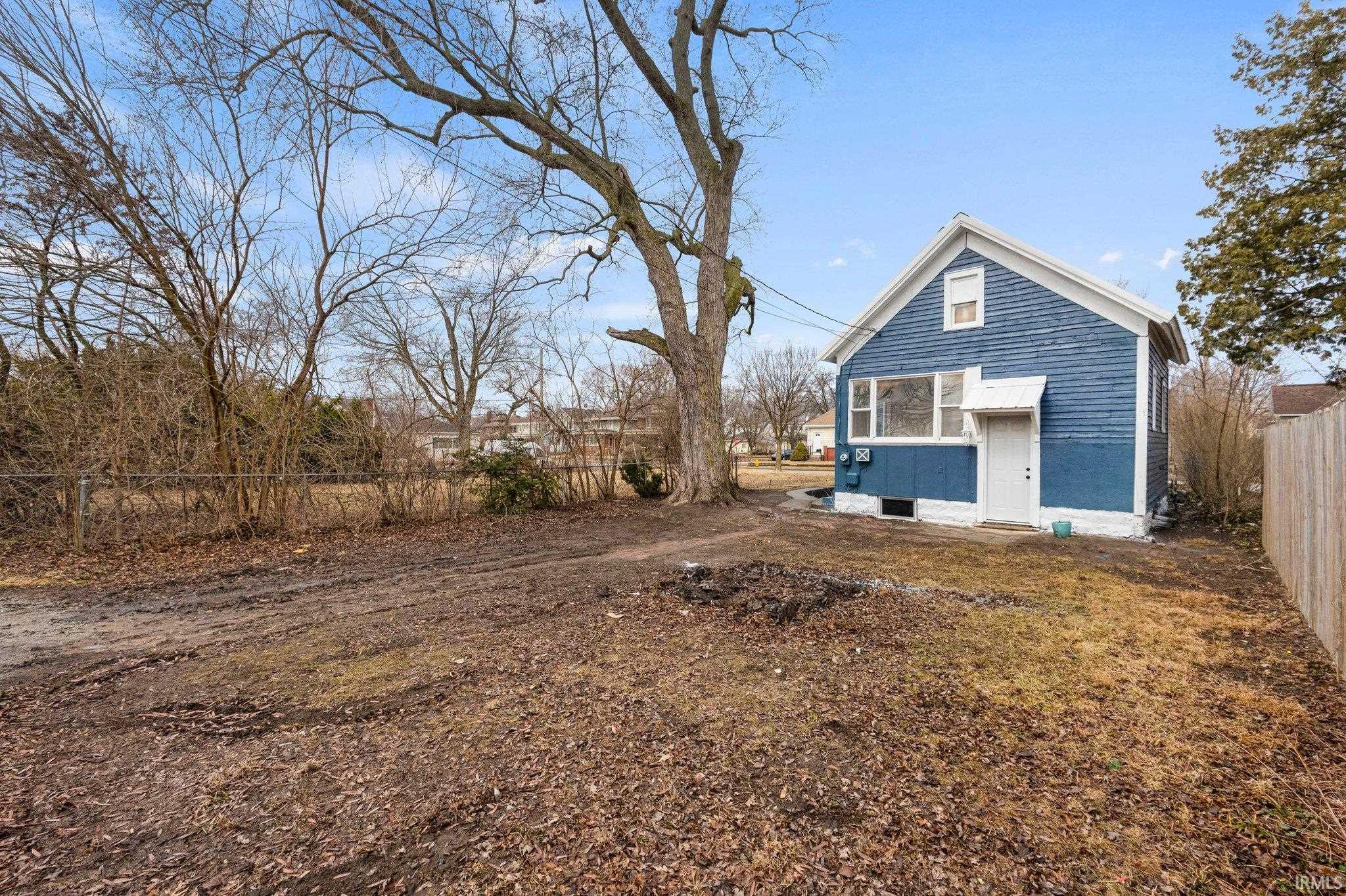 Photo 31 of 607 Kinsmoor Avenue