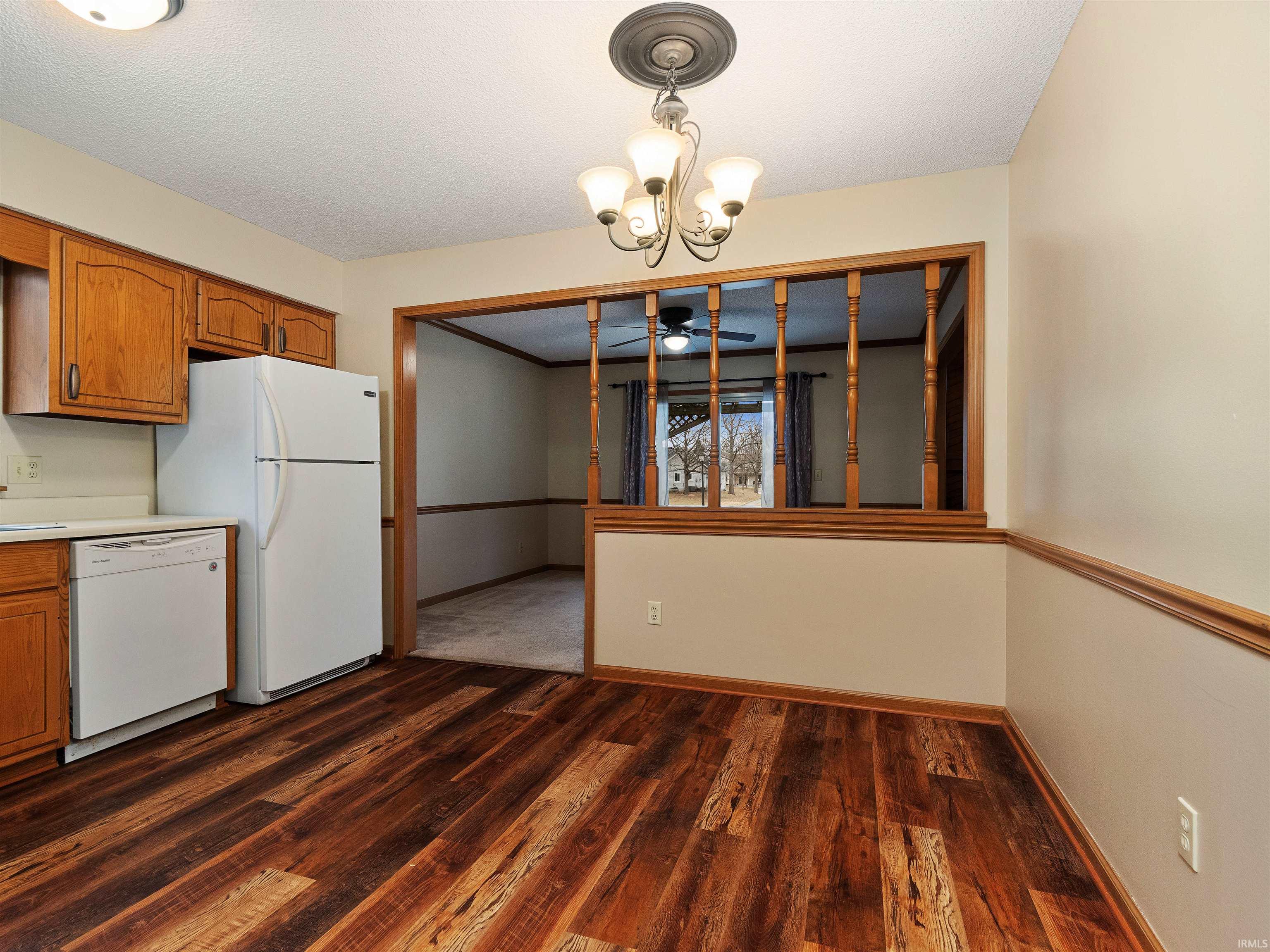 Photo 11 of 8907 Sunburst Lane