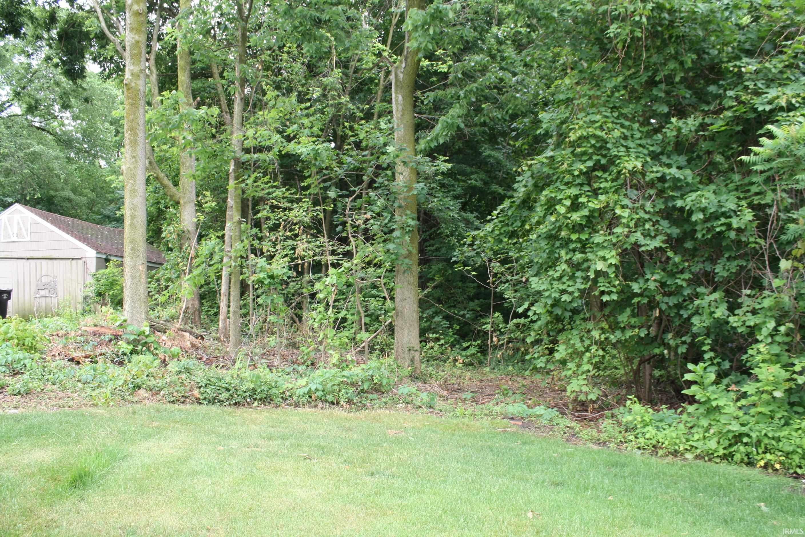 Homes for sale in South Bend, IN | 18 W Tasher St, South Bend, IN 46614 | MLS# 202507011