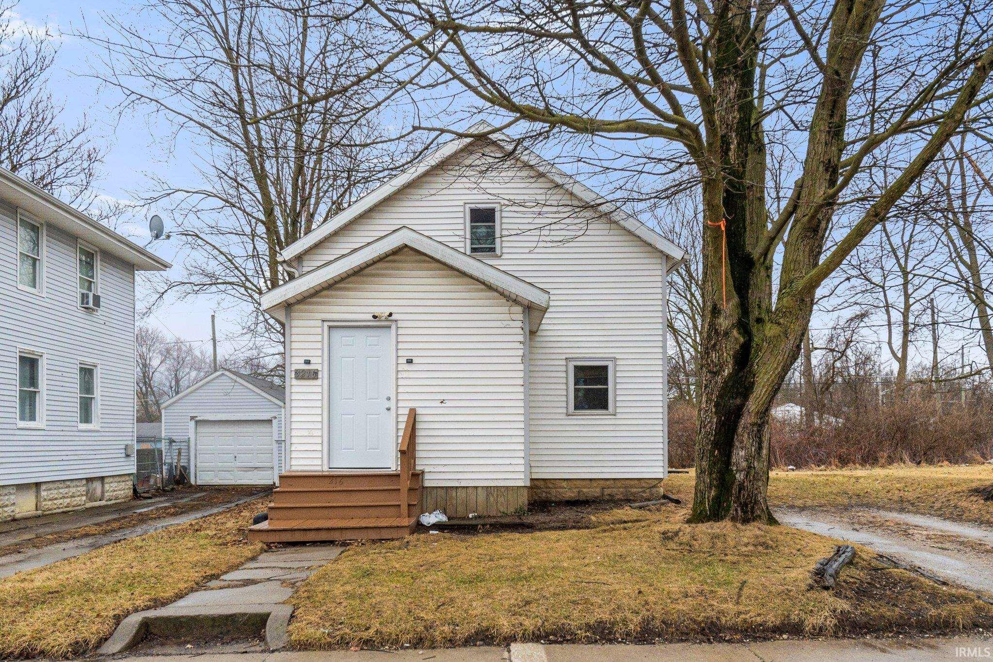 Photo 2 of 3216 Schele Avenue