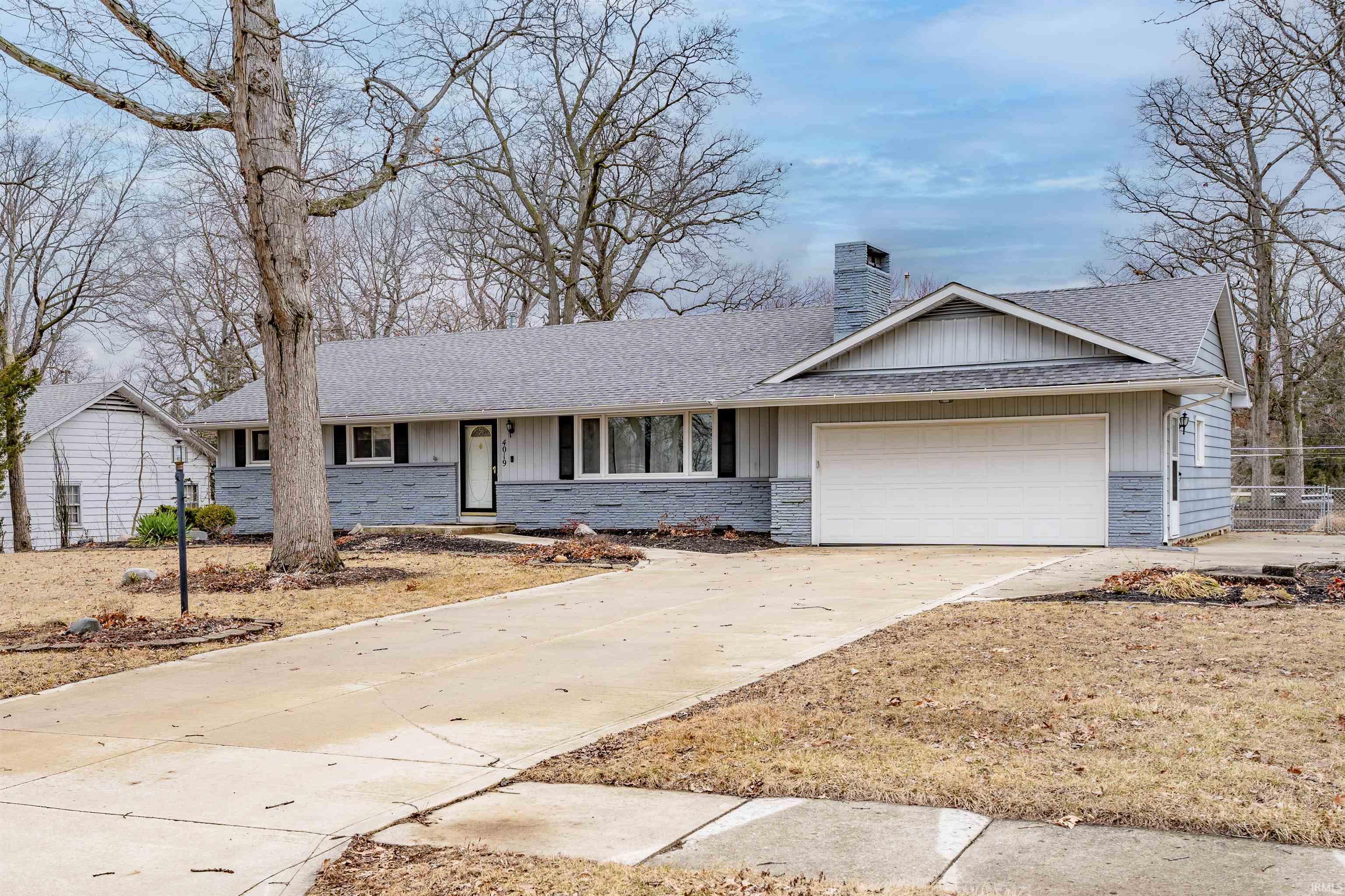 Photo 3 of 4019 Dalewood Drive