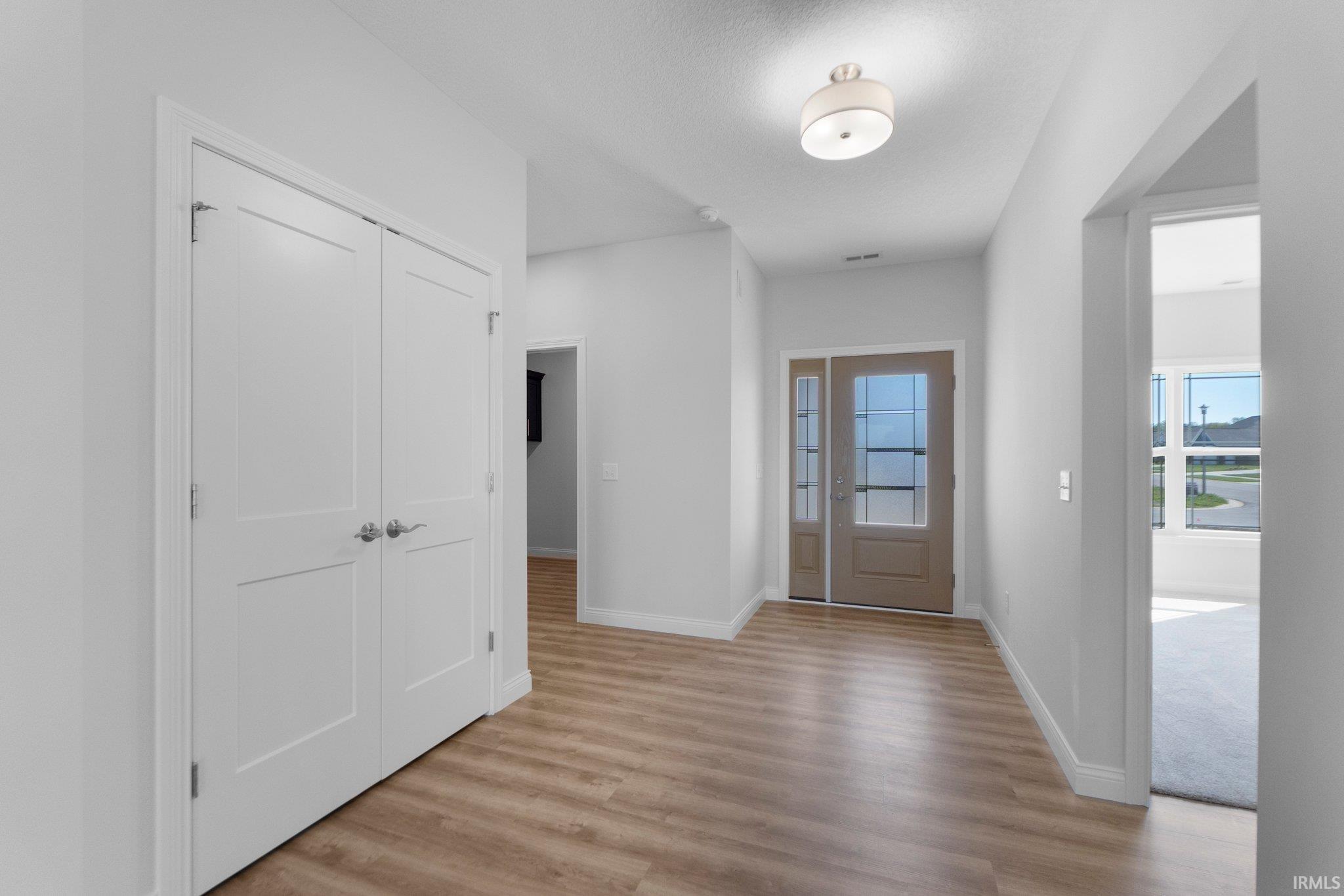 Photo 7 of 2001 Bogey Court