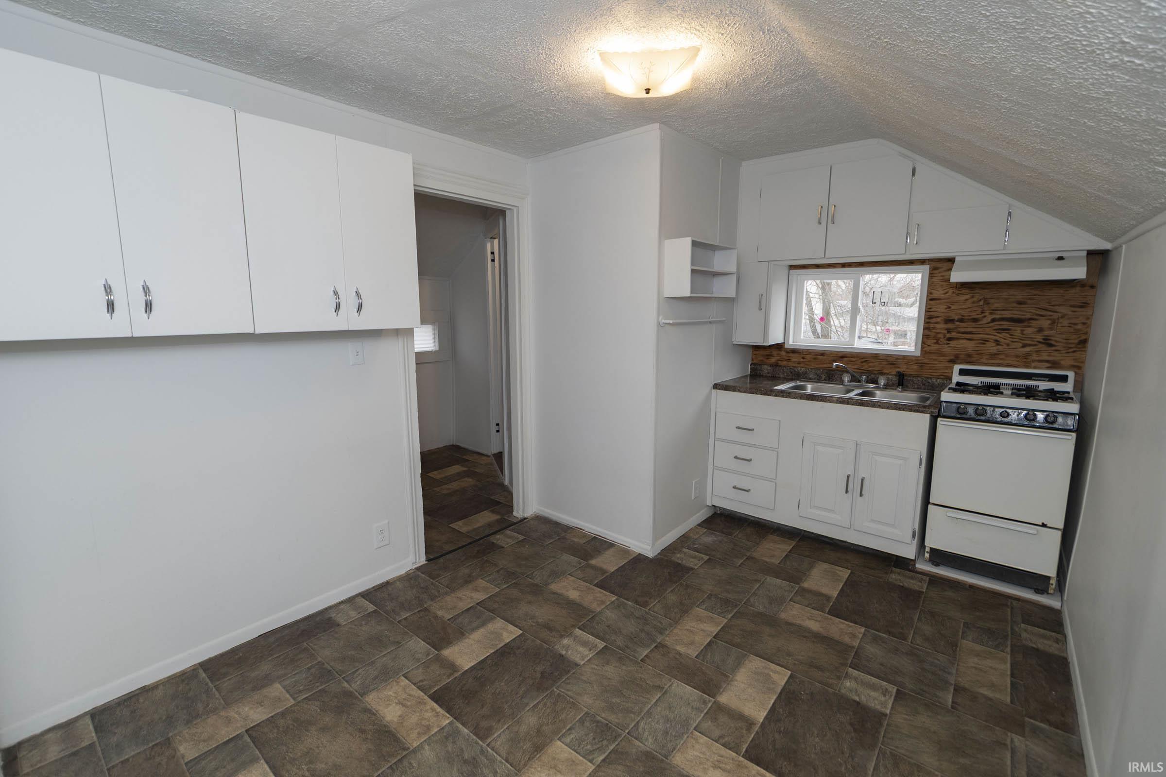 Photo 15 of 1220 Harrison Street
