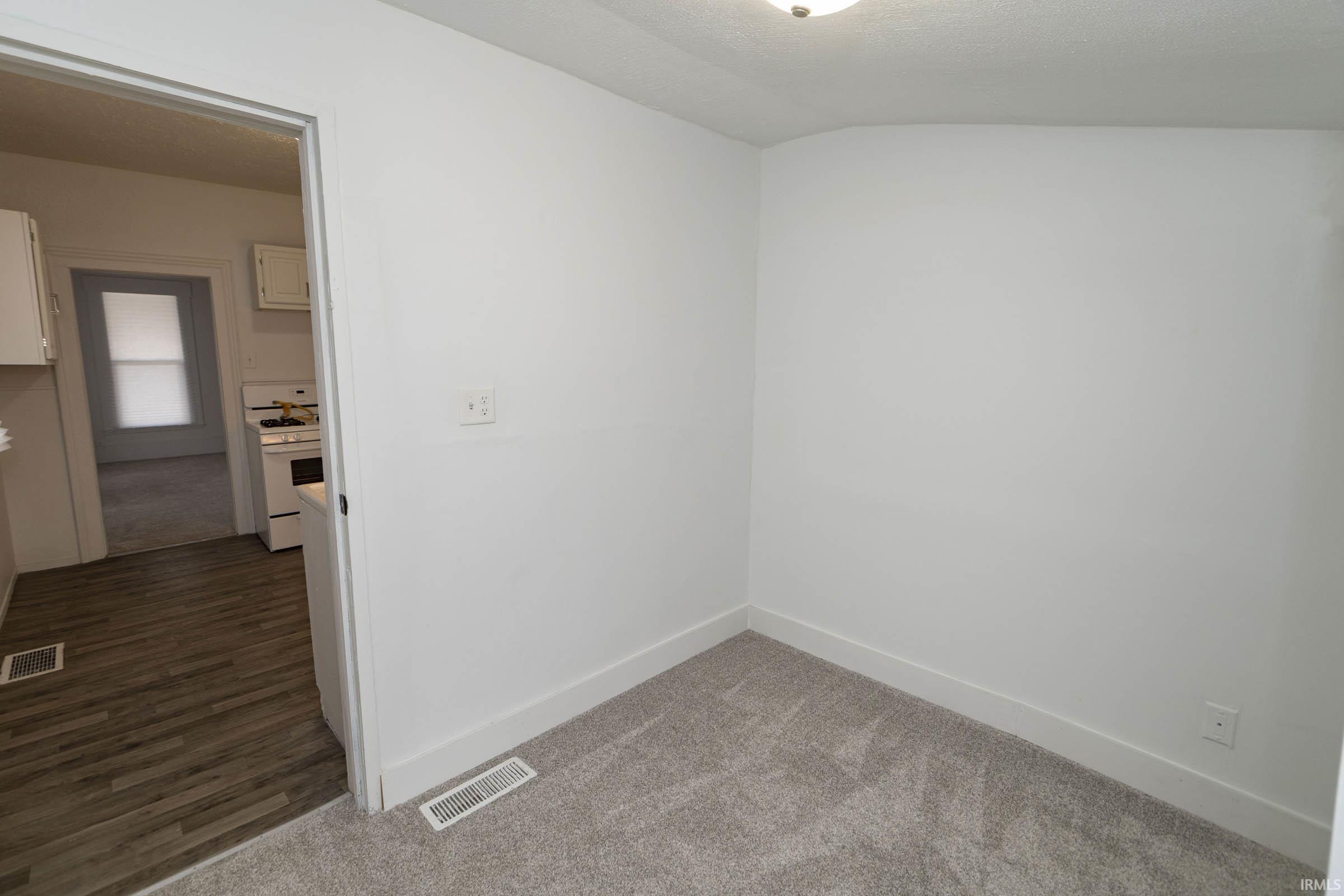 Photo 2 of 1220 Harrison Street