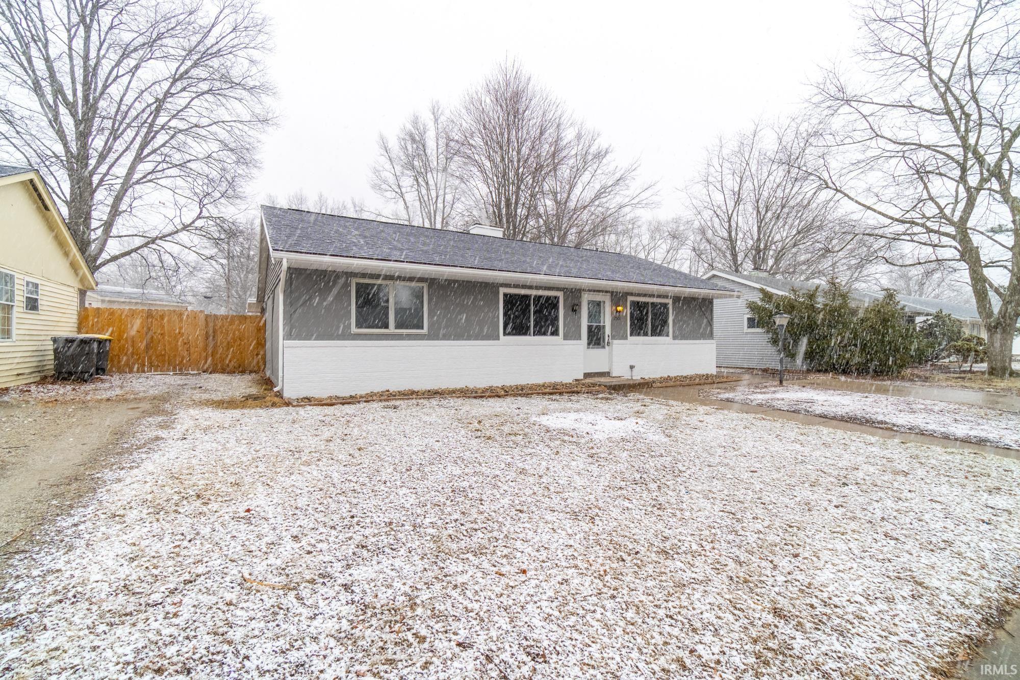 Photo 0 of 2501 Hazelwood Avenue