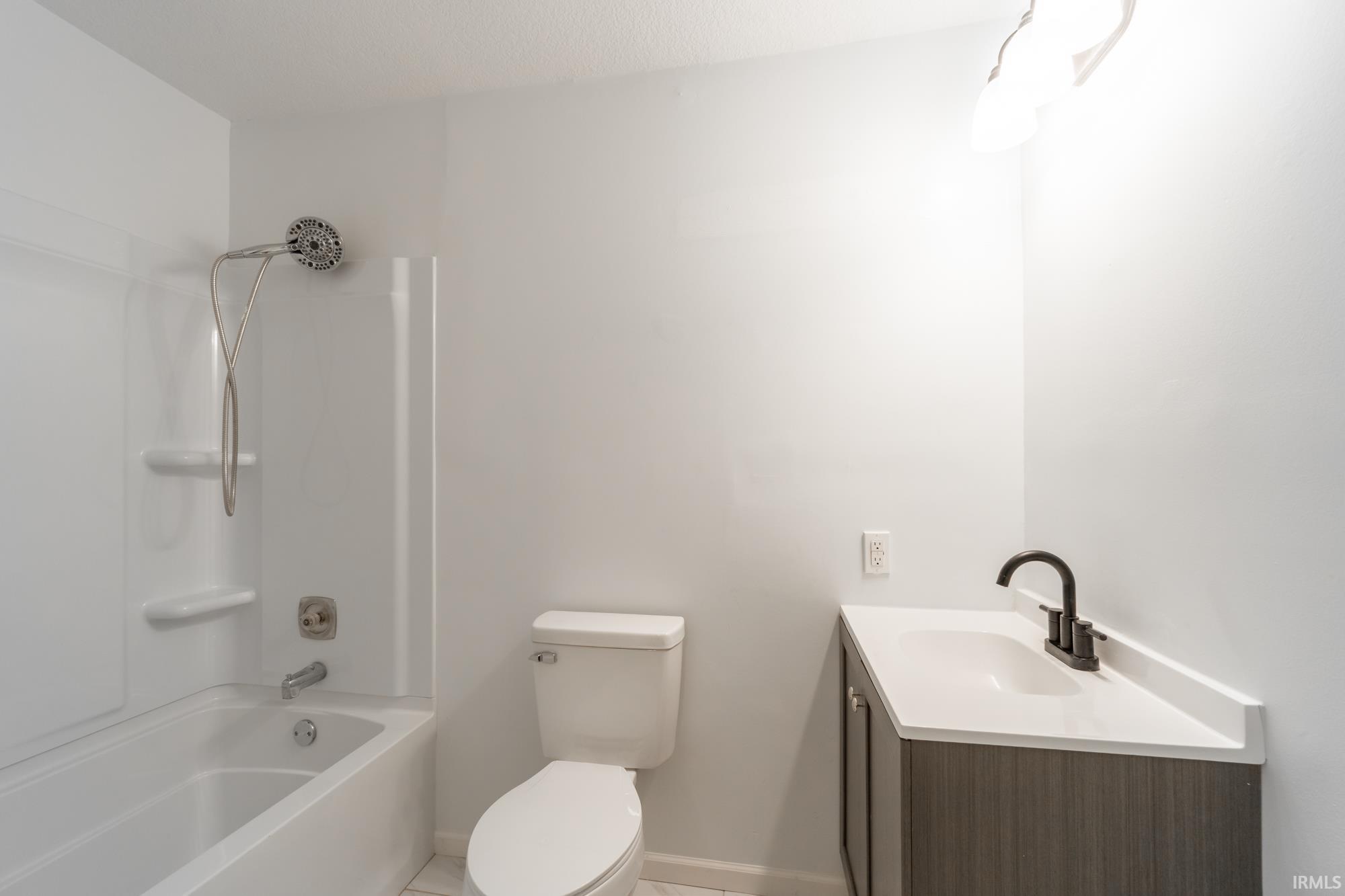 Photo 15 of 2501 Hazelwood Avenue