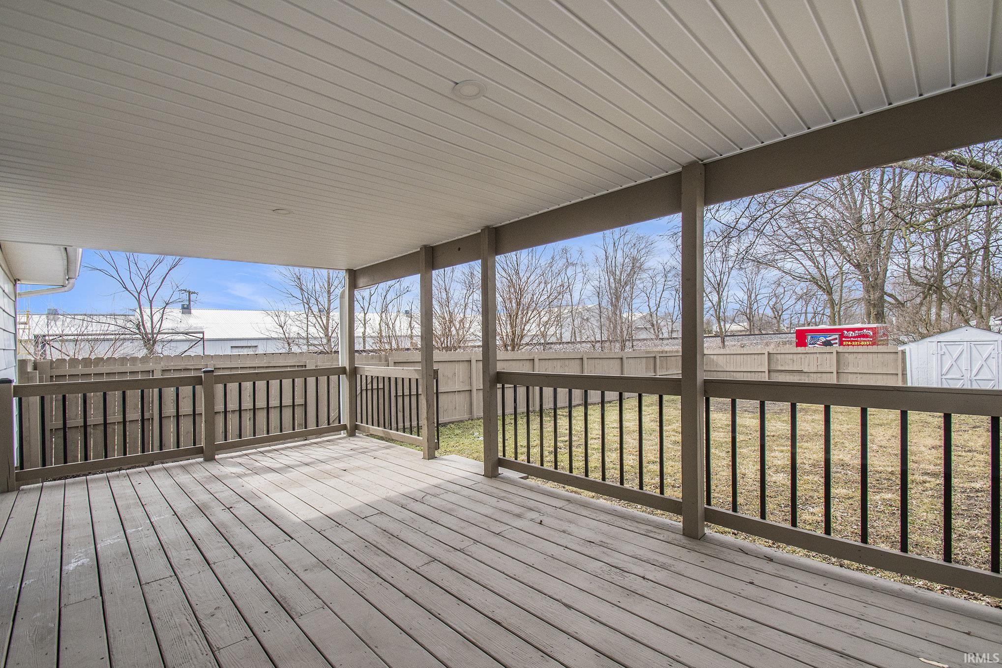 Photo 14 of 204 Metzler Avenue