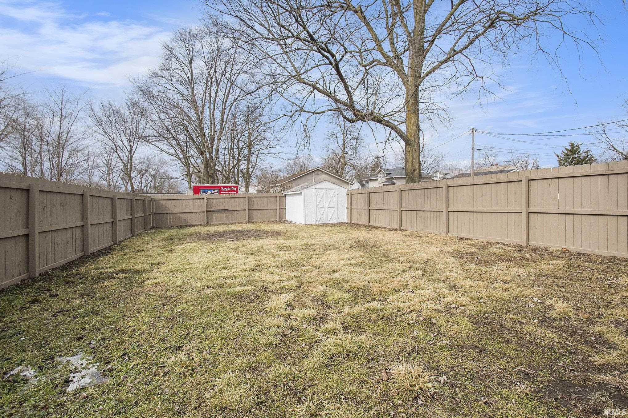 Photo 15 of 204 Metzler Avenue